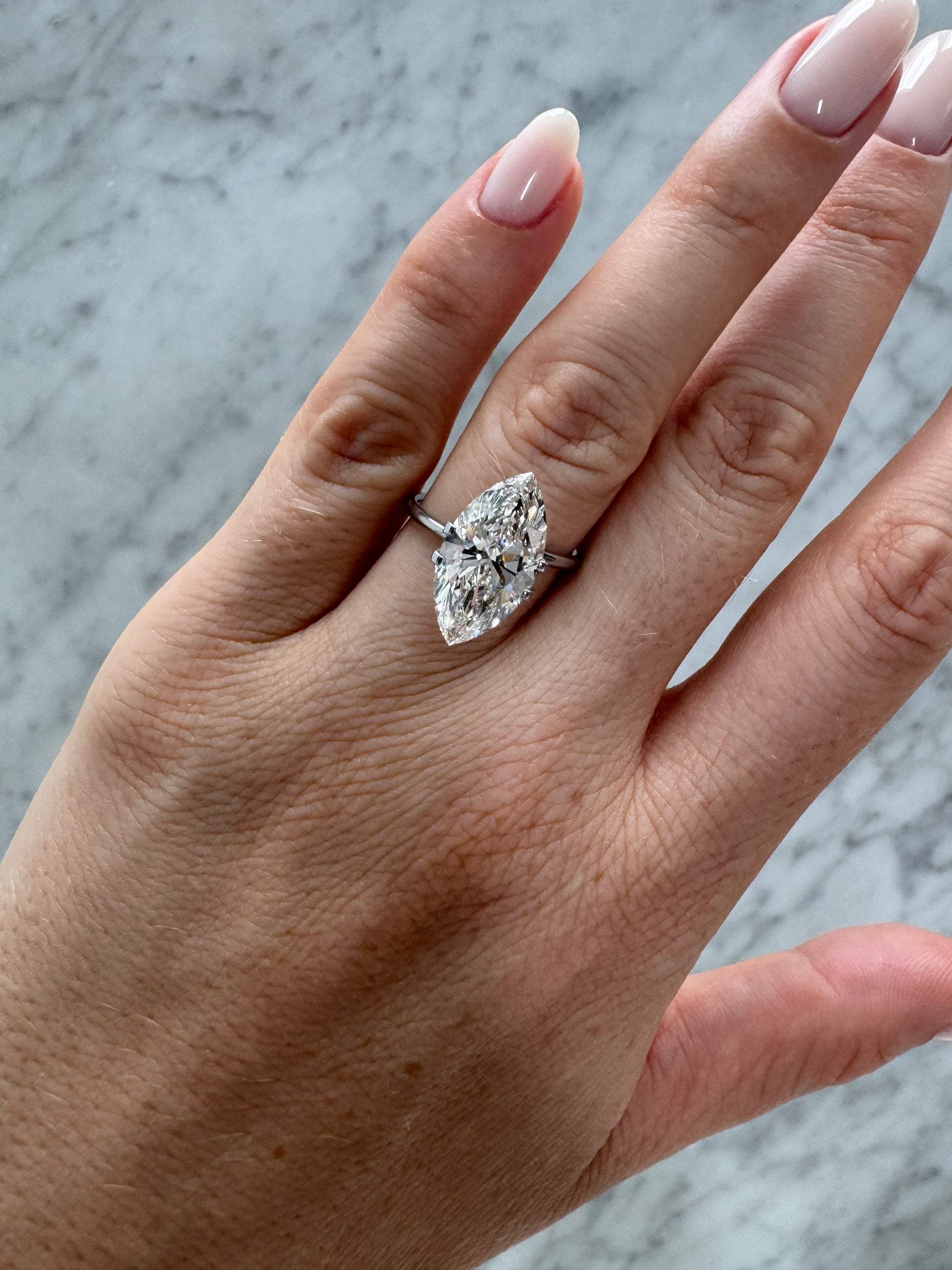 Marquise | 5.10ct F VS2 | 1.97 ratio | IGI Certified 704536891