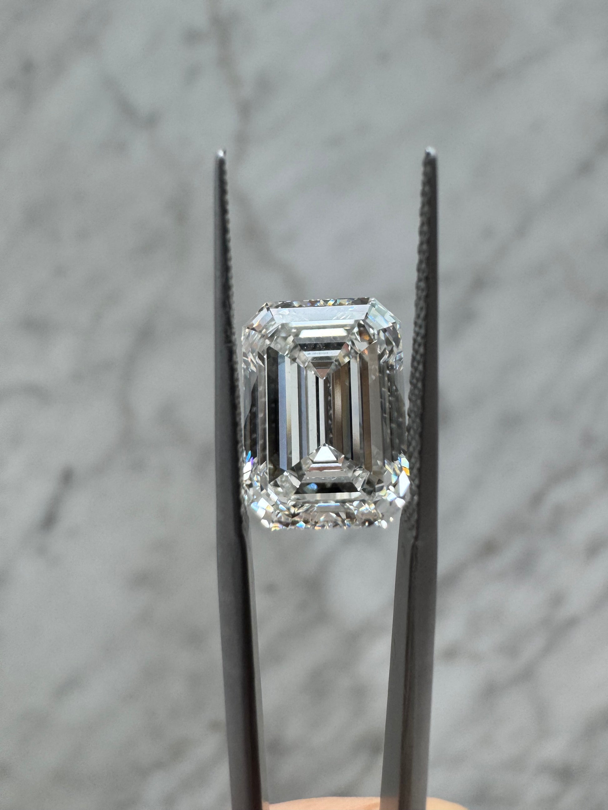 Emerald | 5.01ct G VS1 | 1.41 ratio | IGI Certified 691504946