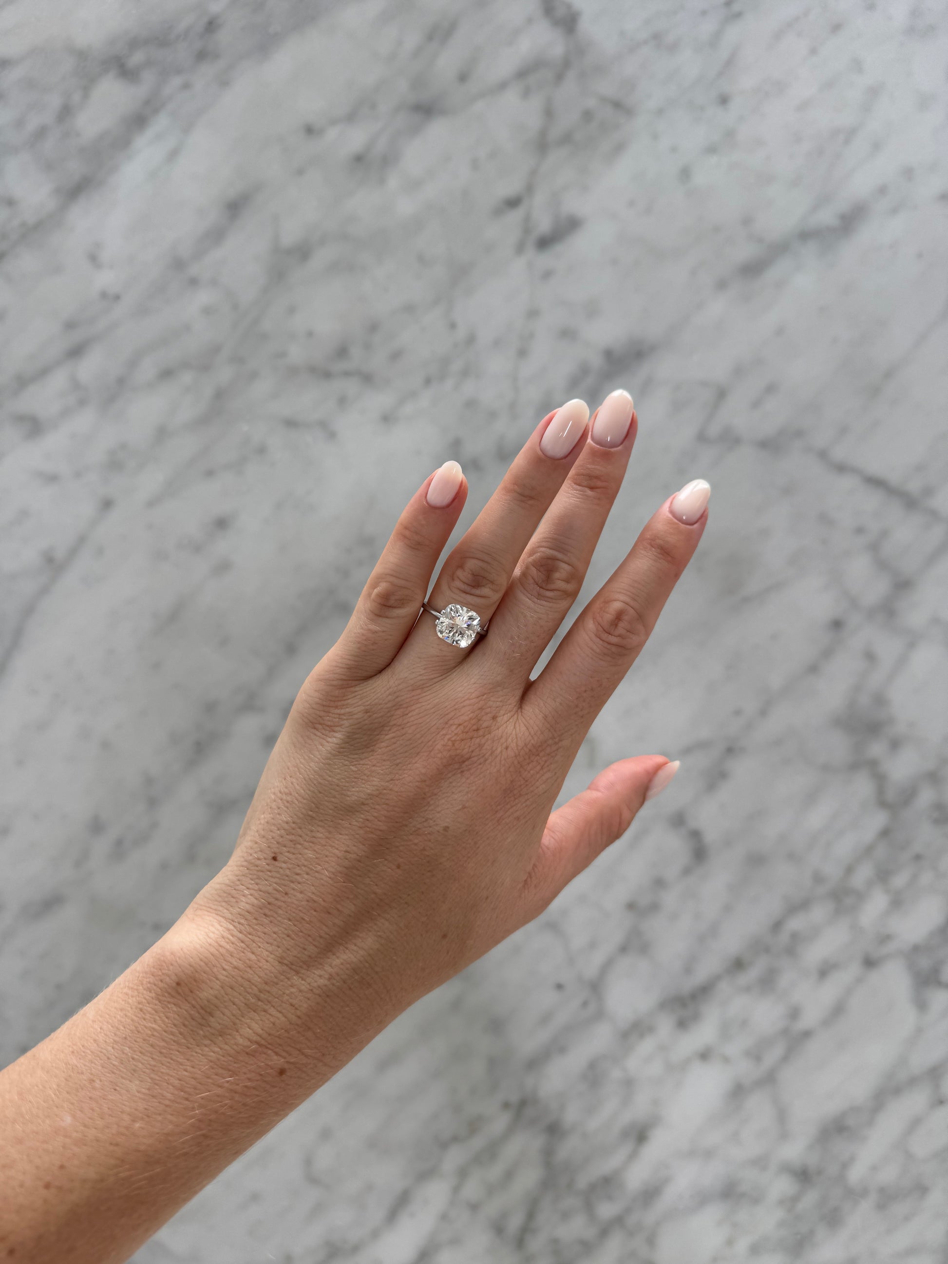 Cushion | 5.01ct G VS1 | 1.02 ratio | IGI Certified 712560744