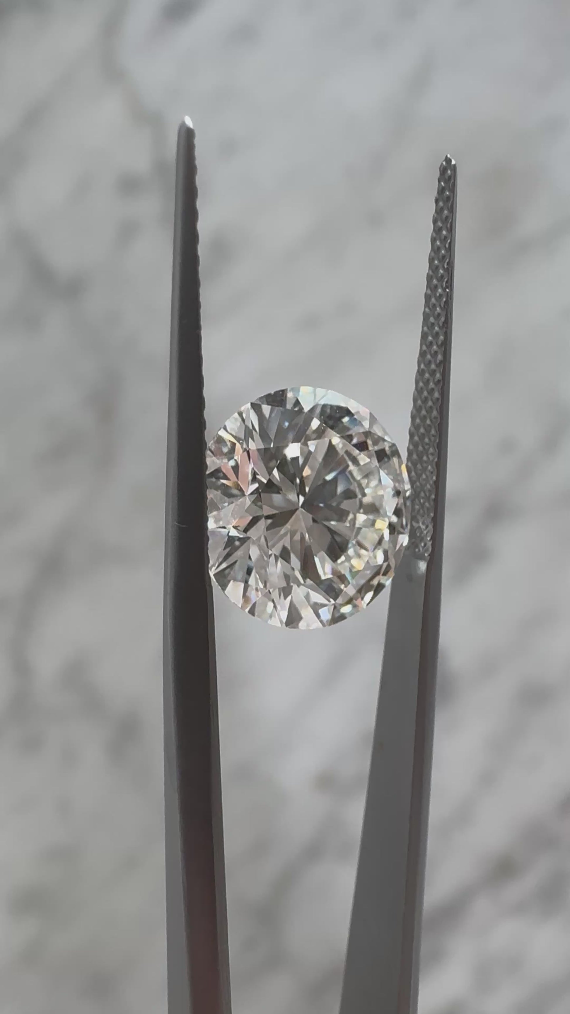 Round | 5.03ct G VS1 | IGI Certified 689564201