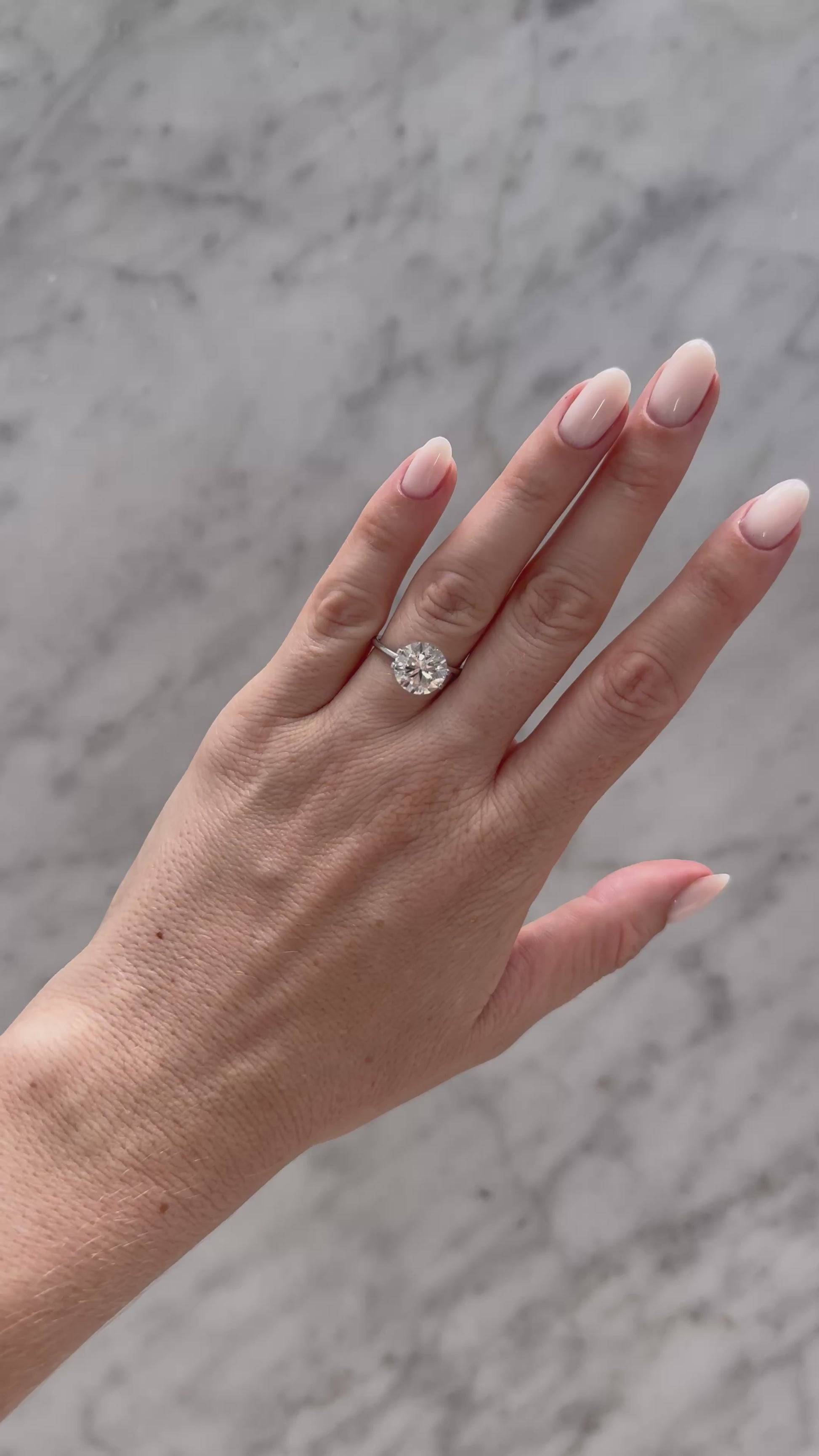 Round | 4.01ct I VS1 | Non-certified*