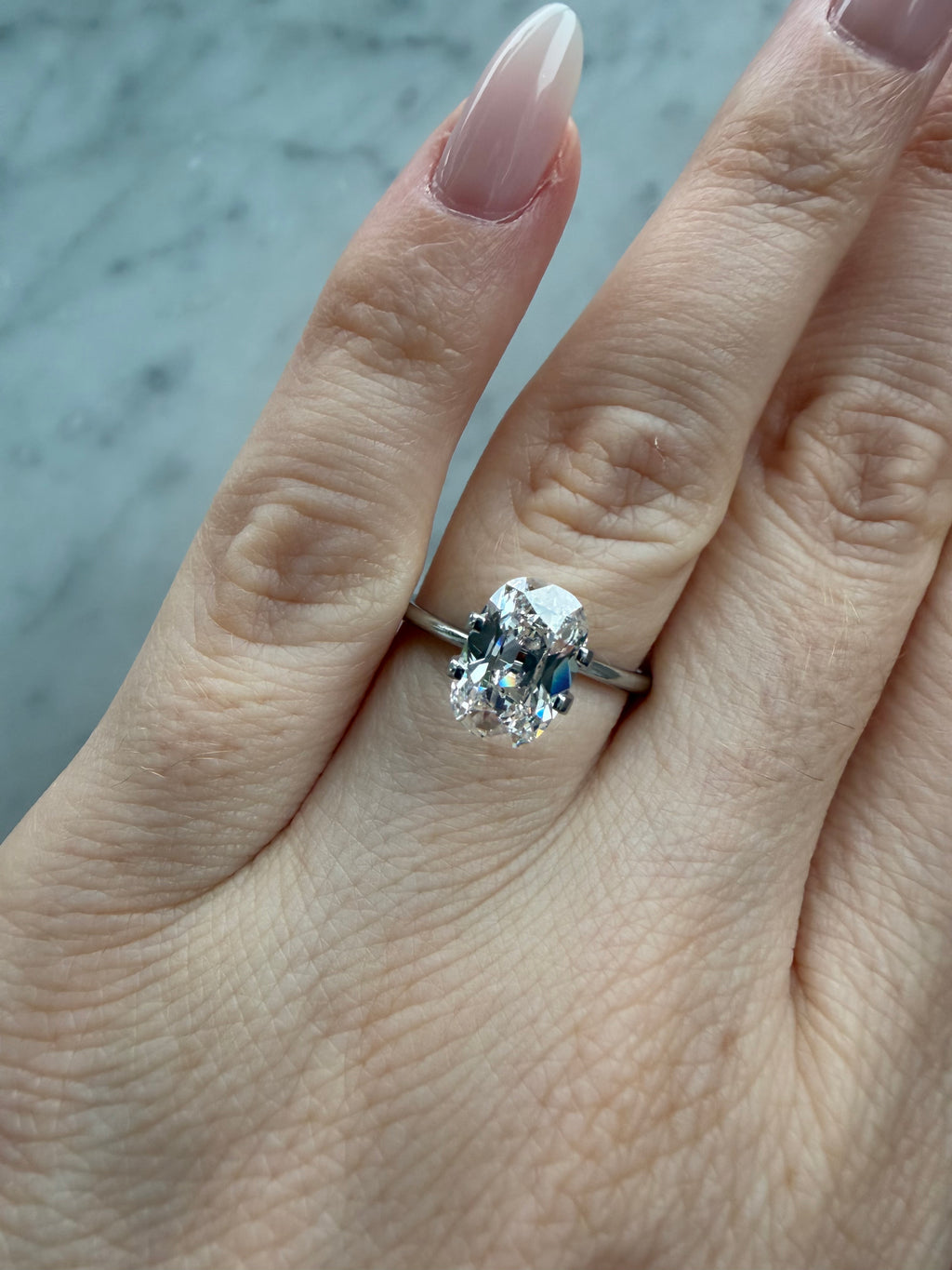 Old Mine Cushion | 2.02ct E VS1 | 1.5 ratio | LG743548631 | OM202