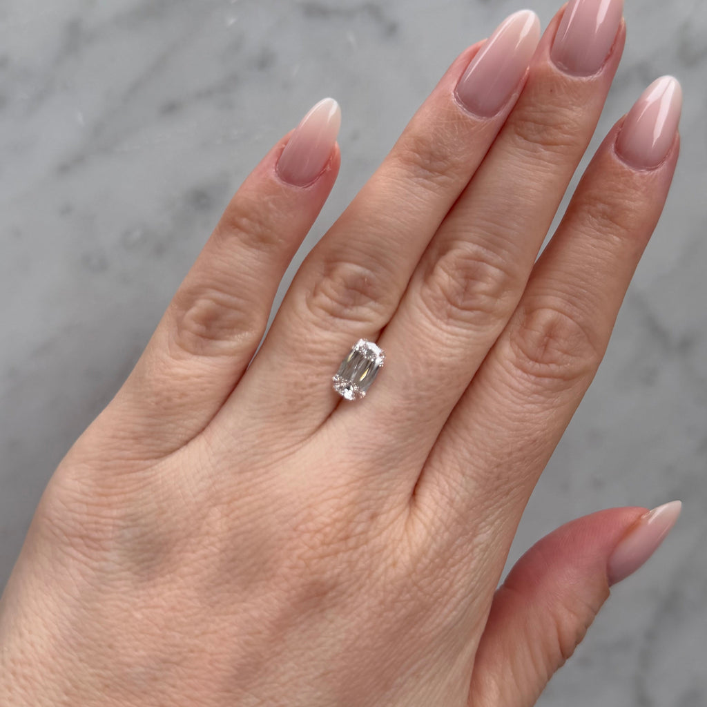 Crisscut Cushion | 2.10ct E VS2 | 1.63 ratio | IGI Certified 690510035