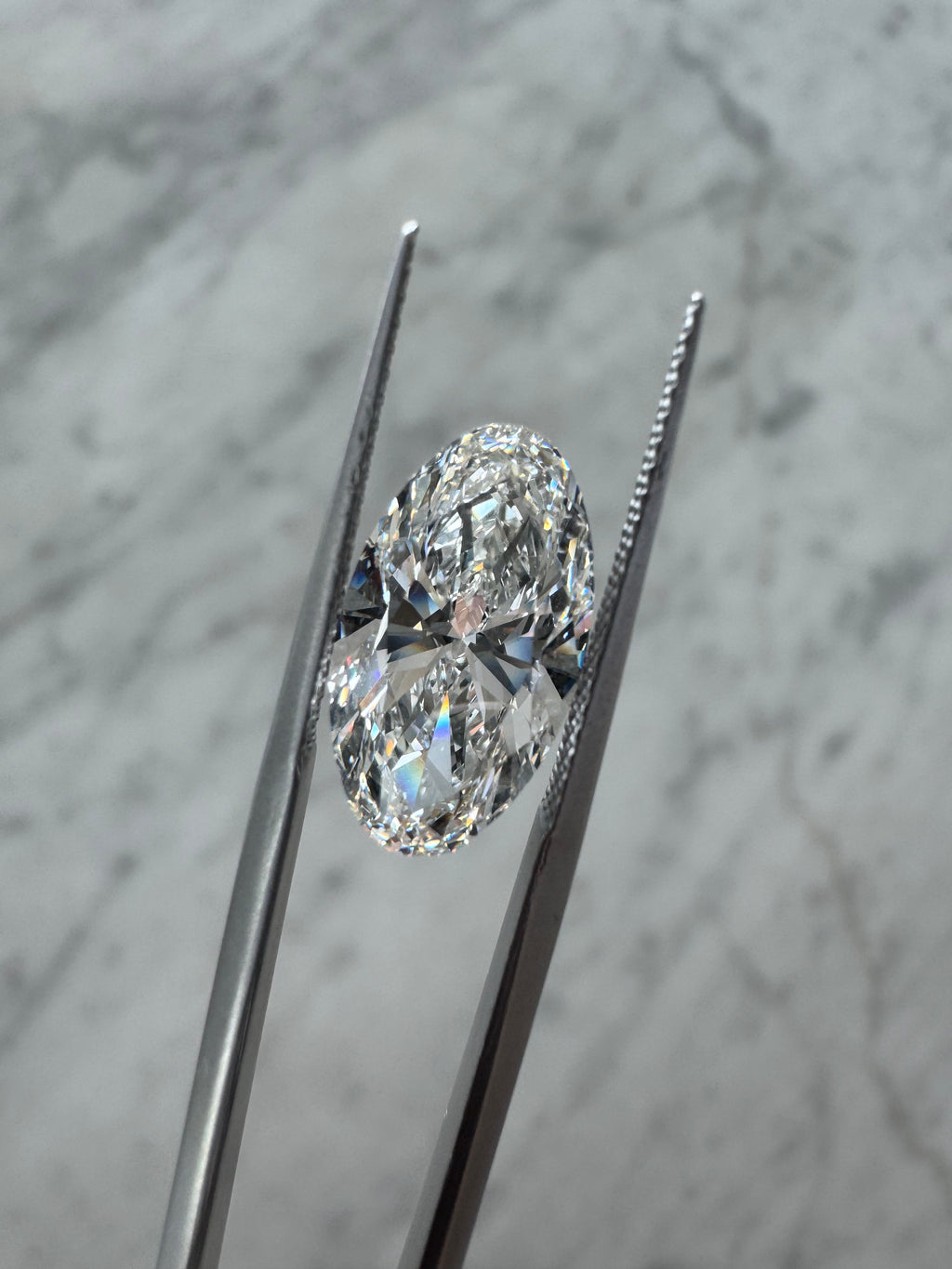 Moval | 4.60ct F VS1 | 1.80 ratio | IGI Certified 769665174