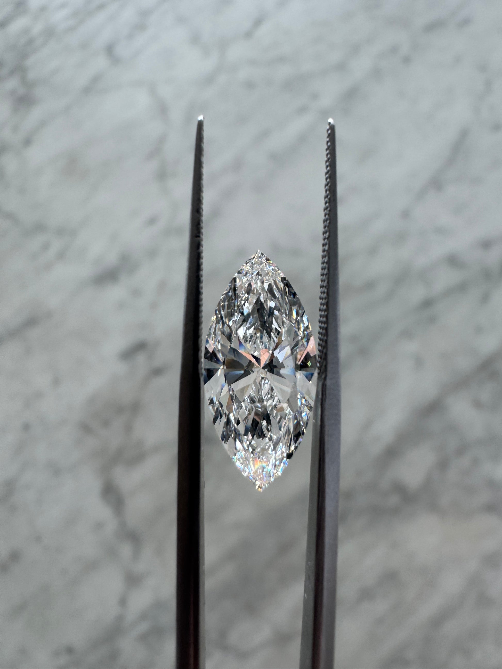 Marquise | 4.10ct F VS1 | 2.10 ratio | IGI Certified LG707505395