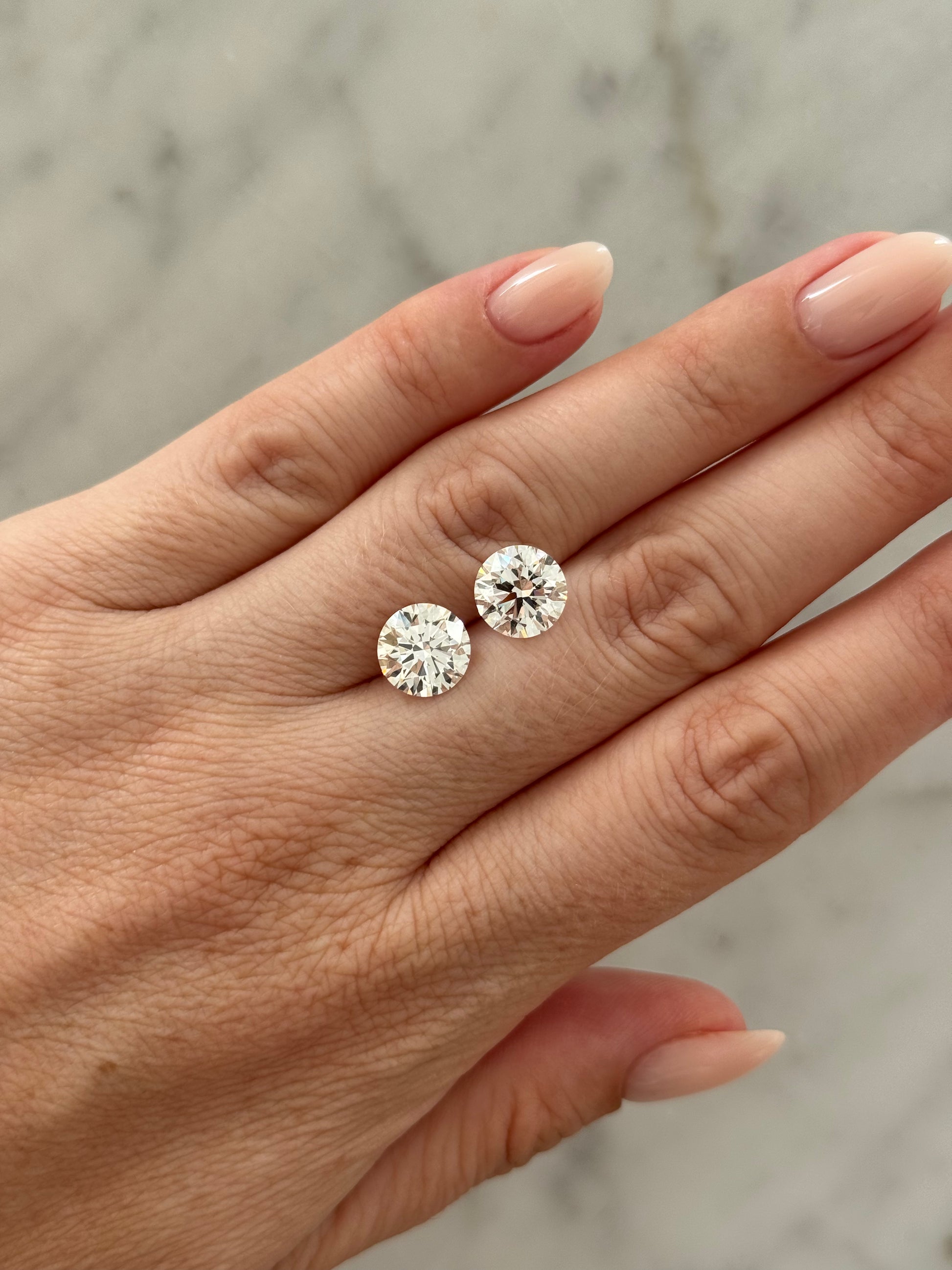 Round Matched Pair | 6.20ctw E VS1 | 1.00 ratio | IGI Certified 739594412, 749534253
