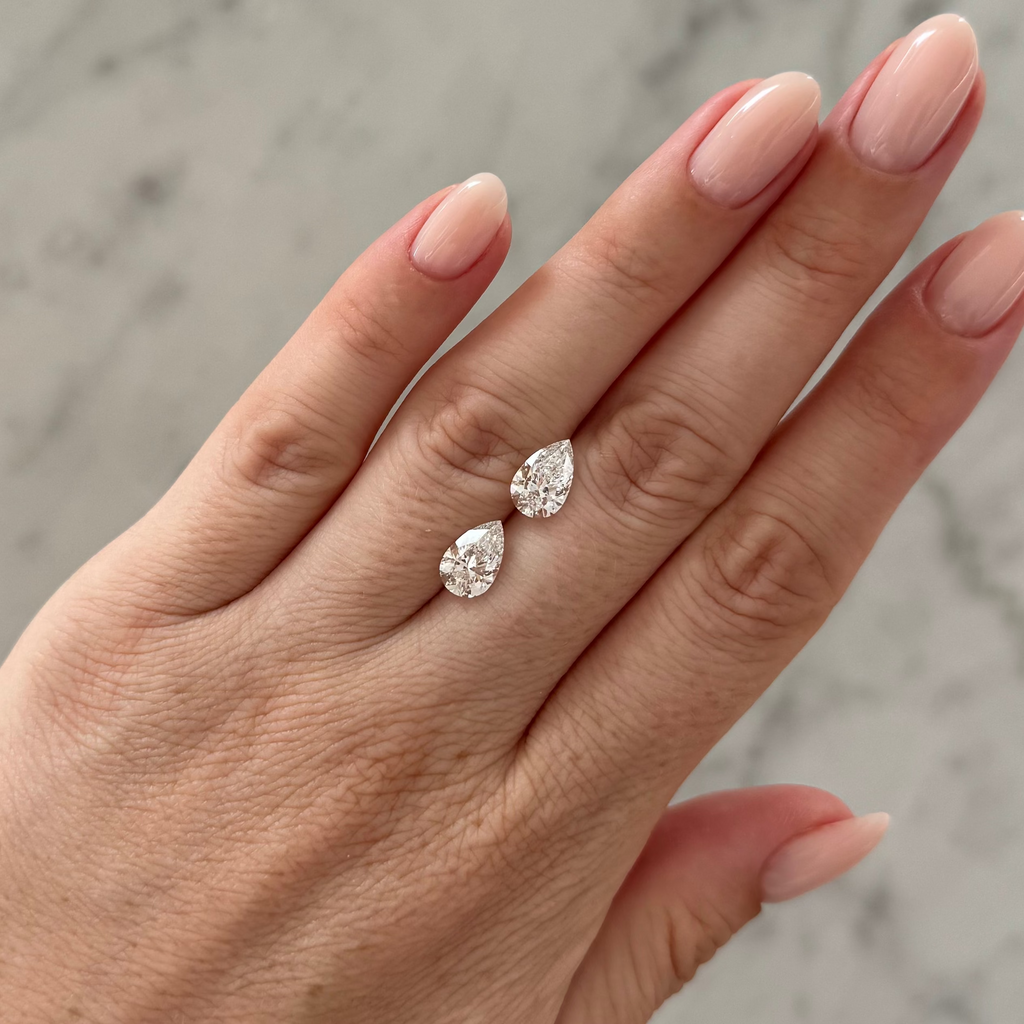 Pear Matched Pair | 3.16ctw E VS1 | 1.55 ratio | IGI Certified 803633197, 798618097