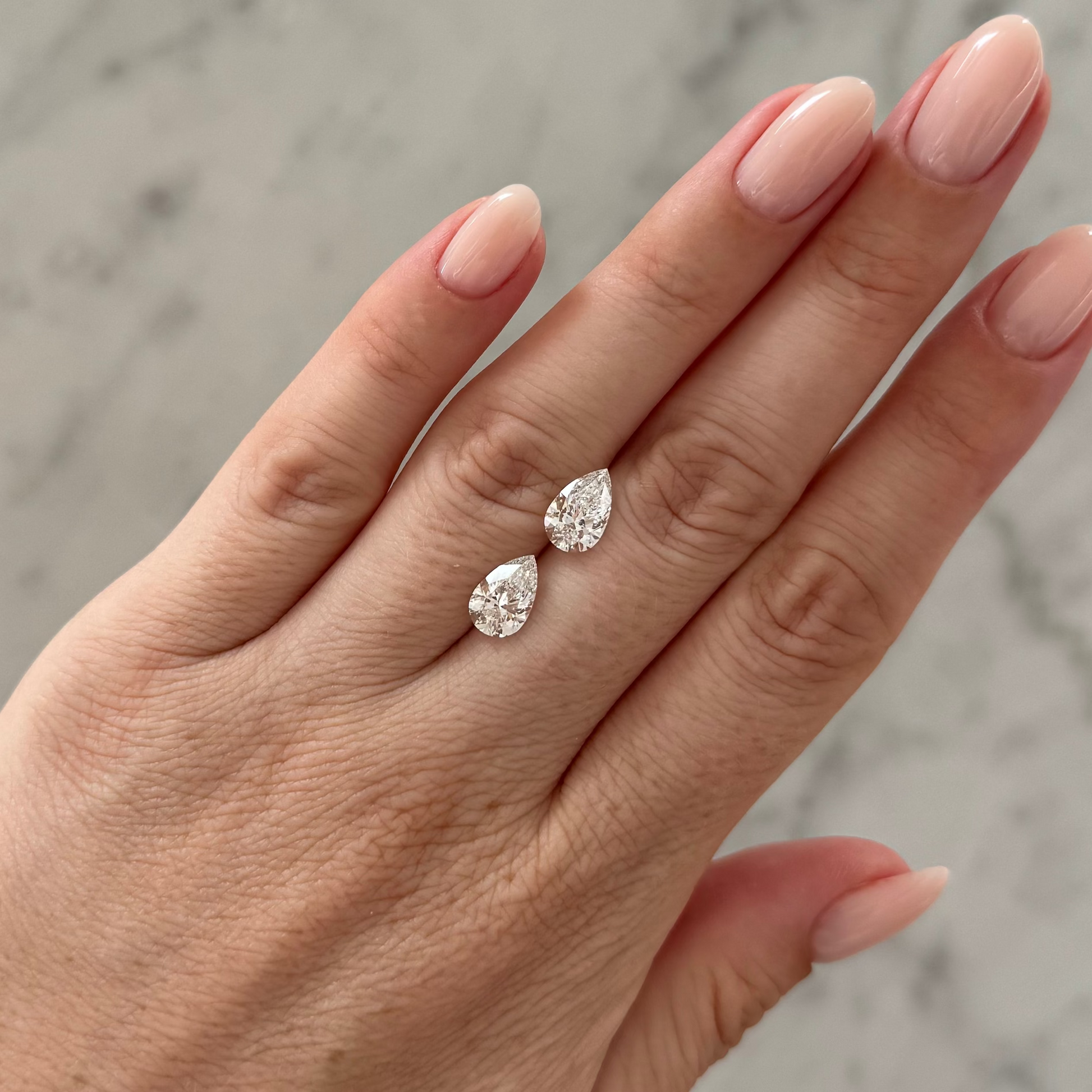 Pear Matched Pair | 3.16ctw E VS1 | 1.55 ratio | IGI Certified 803633197, 798618097