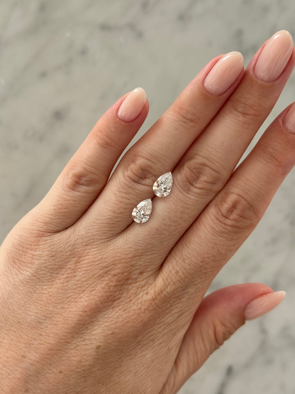 Pear Matched Pair | 3.16ctw E VS1 | 1.55 ratio | IGI Certified 803633197, 798618097