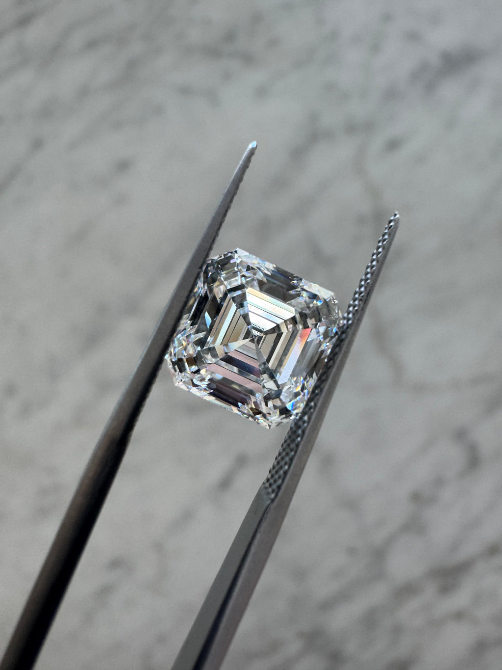 Asscher | 4.07ct F VS1  | IGI Certified LG662440102