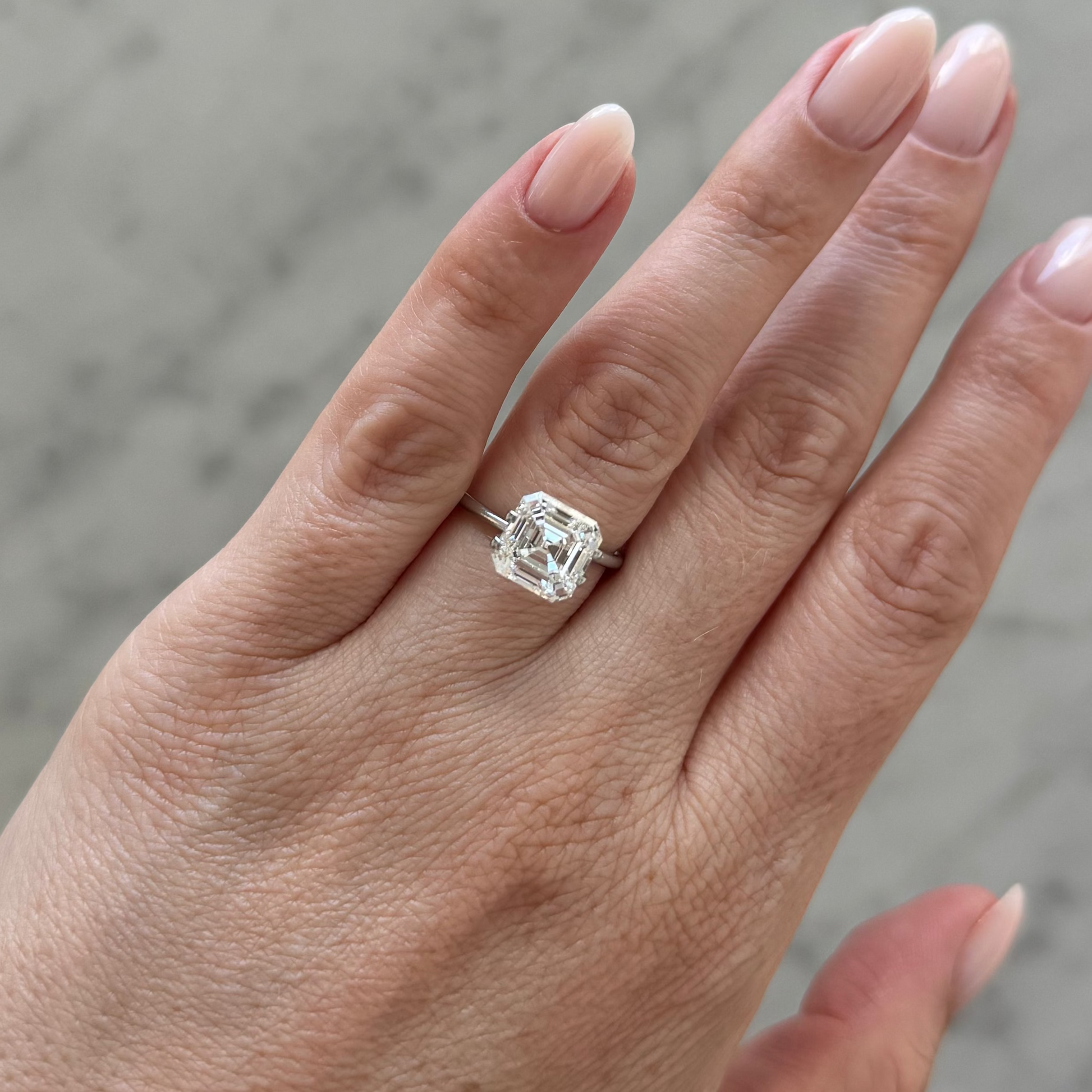 Asscher | 4.07ct F VS1  | IGI Certified LG662440102