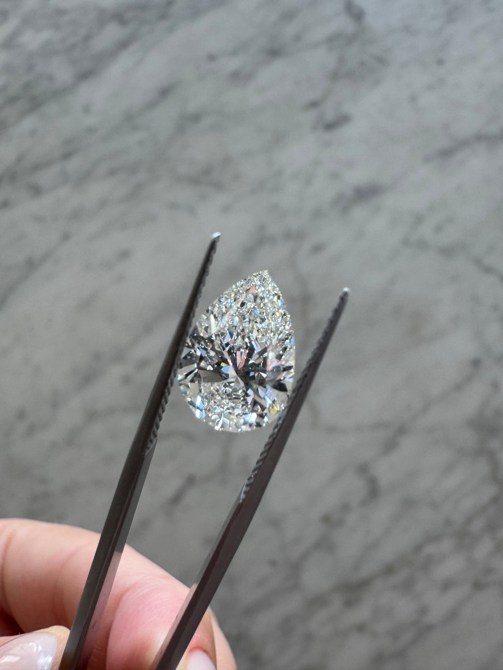Pear | 3.43ct F VVS2 | 1.49 ratio | IGI Certified LG793606980