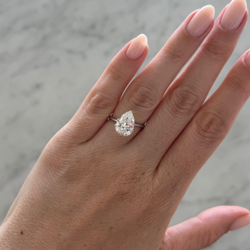 Pear | 3.43ct F VVS2 | 1.49 ratio | IGI Certified LG793606980