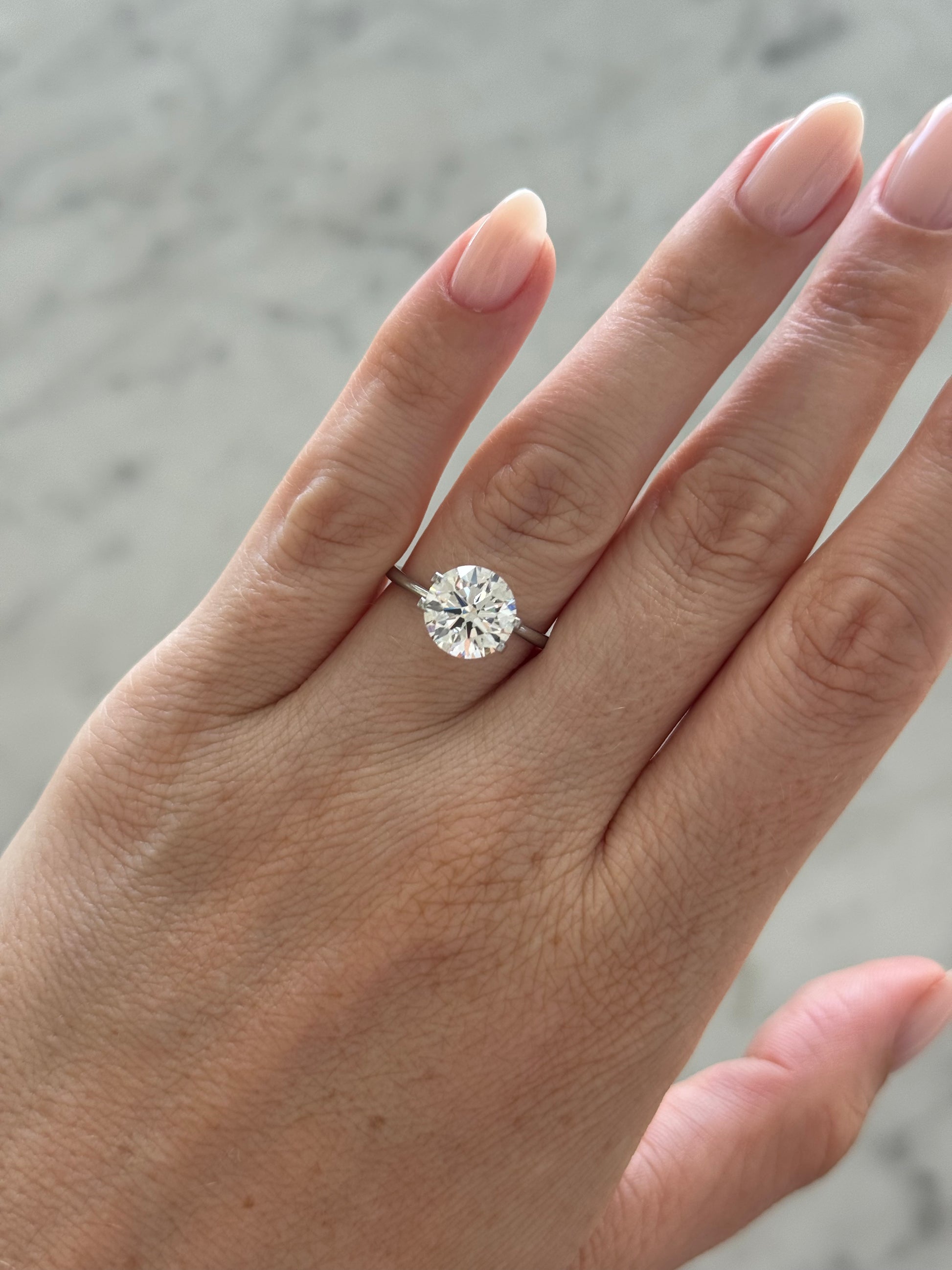 Round | 3.21ct E VS1 | IGI Certified 793648410
