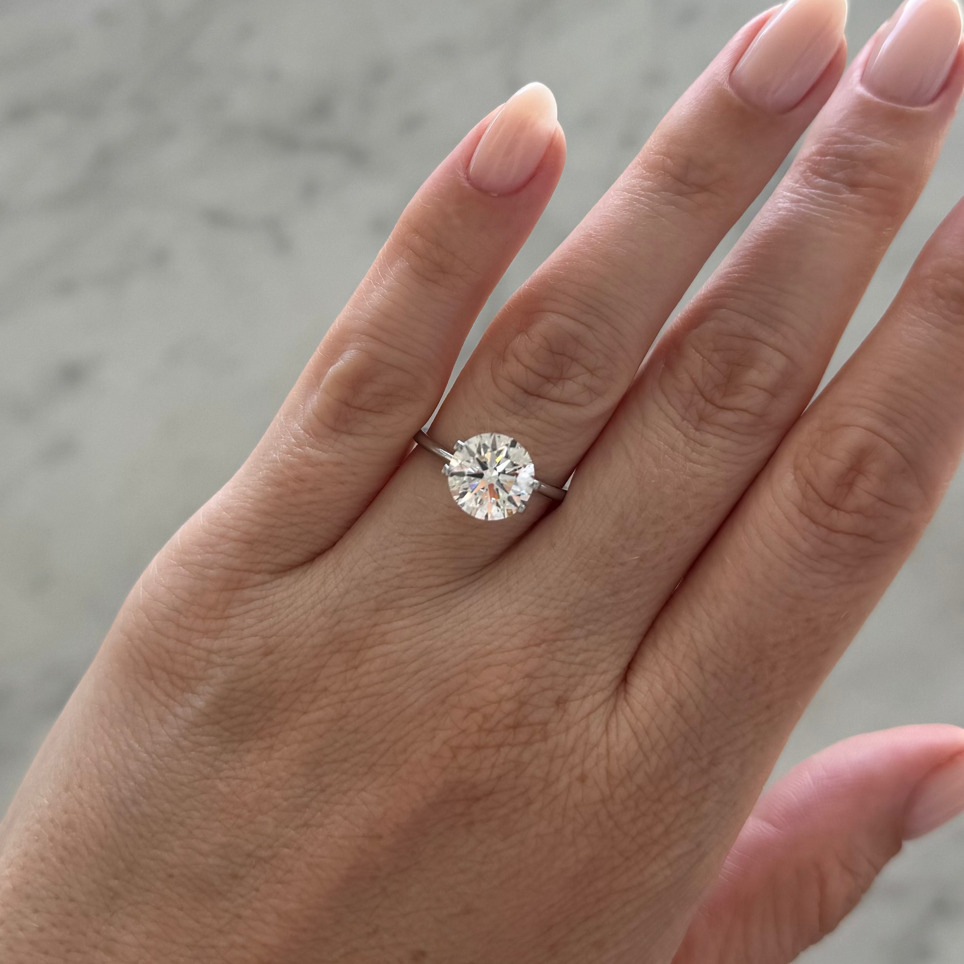 Round | 3.21ct E VS1 | IGI Certified 793648410