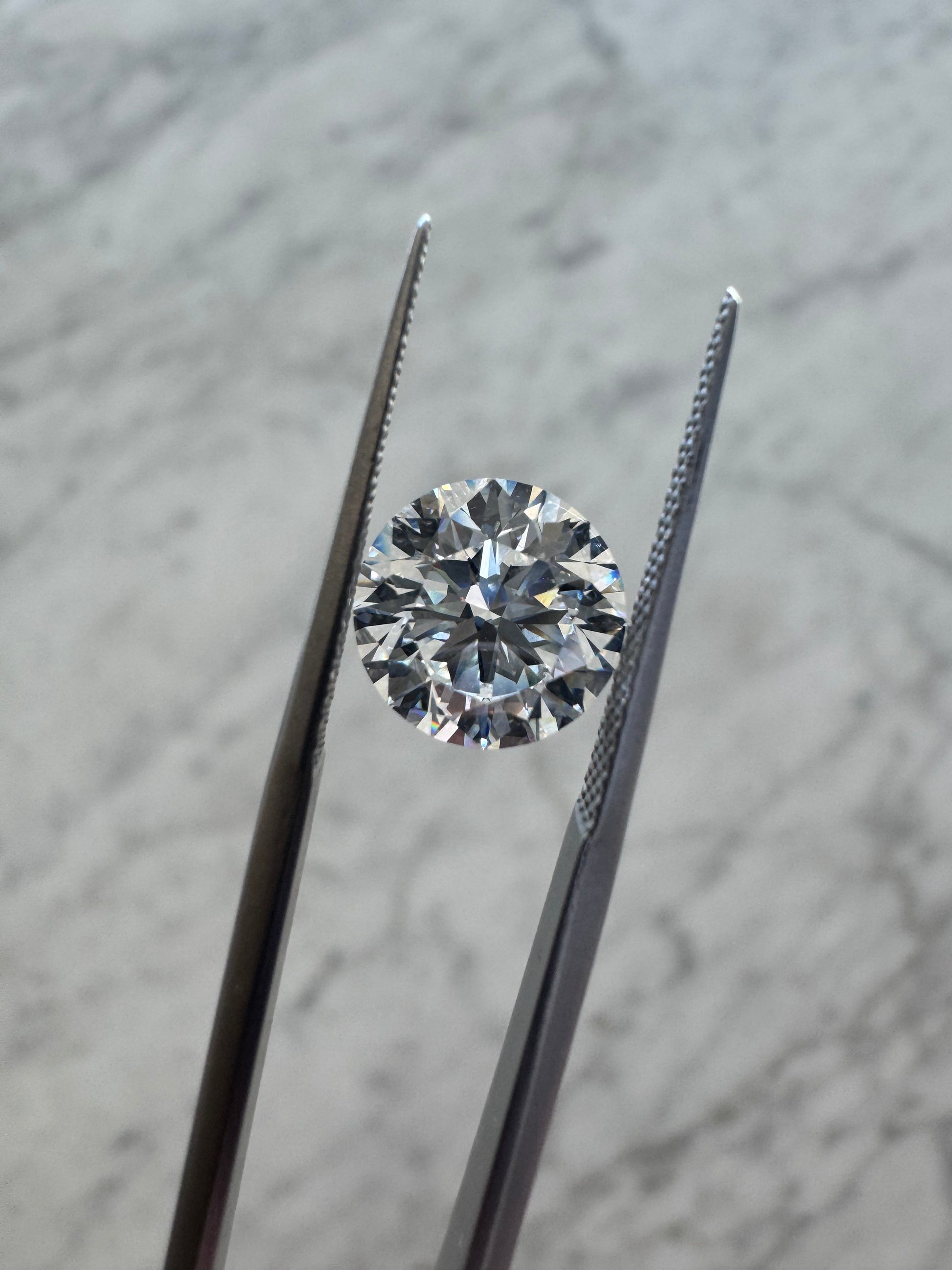 Round | 3.21ct E VS1 | IGI Certified 793648410