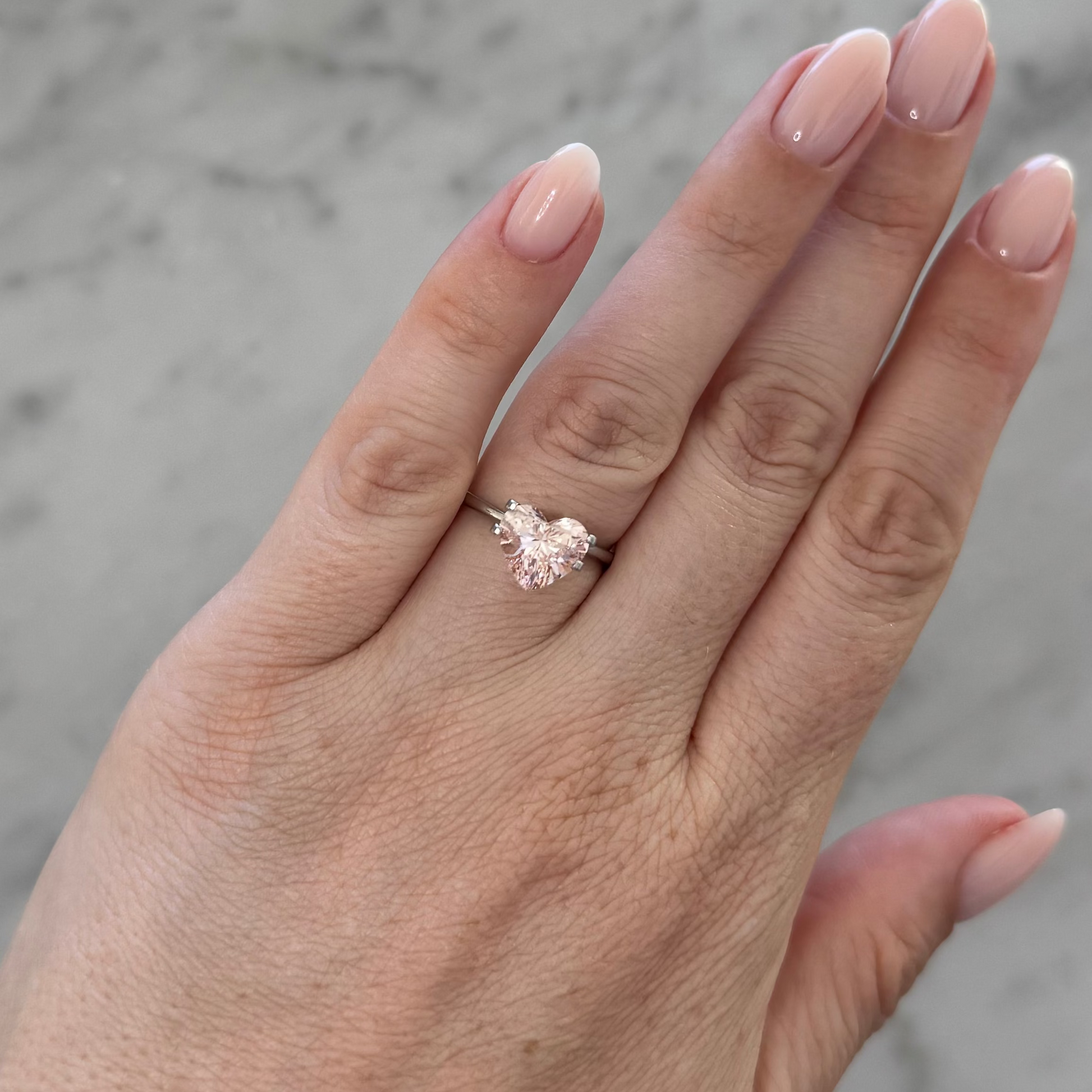 Heart | 2.52ct Fancy Intense Pink VS1 | IGI Certified 763670380