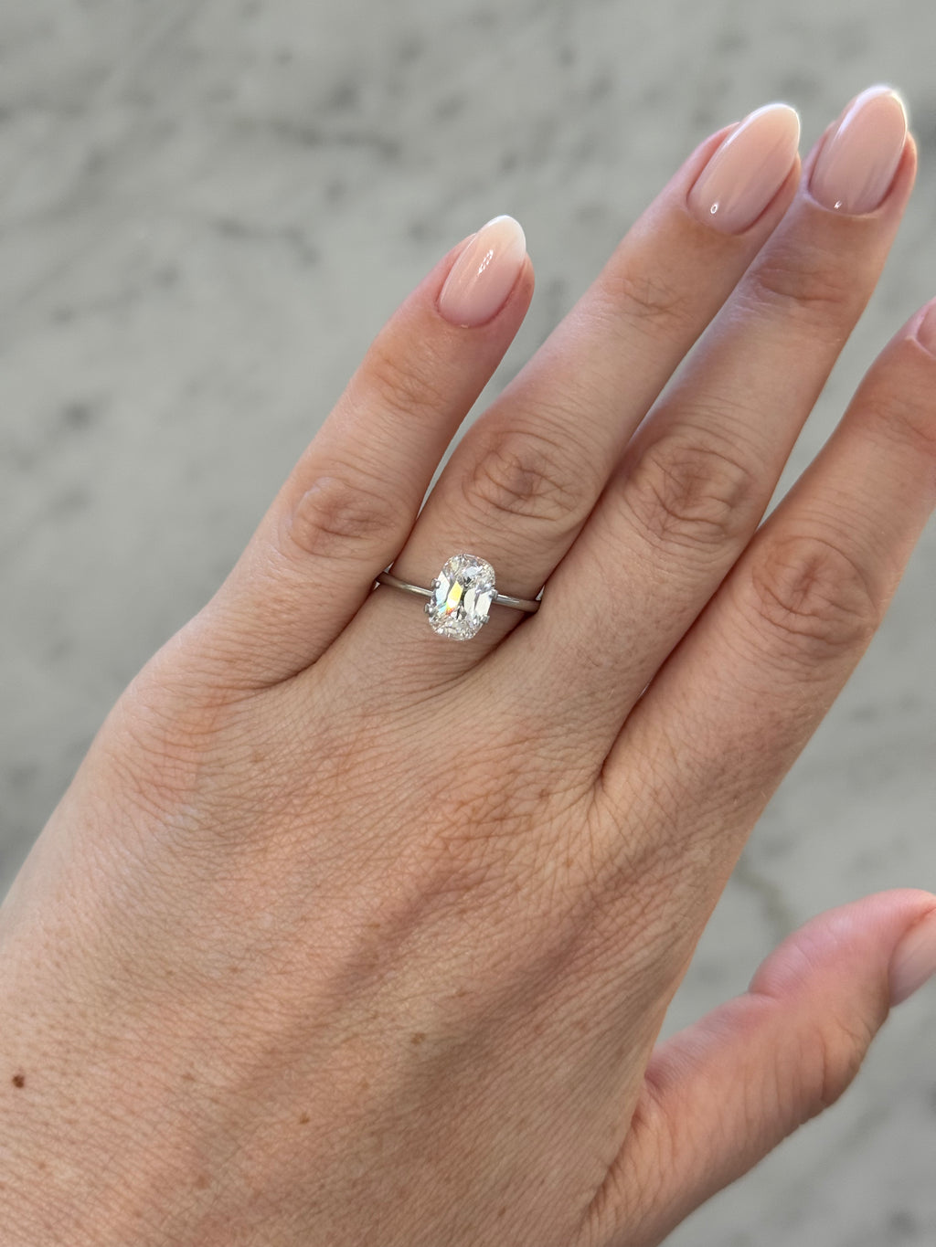 Old Mine Cushion | 2.18ct F VVS2 | 1.50 ratio | IGI Certified LG789610578