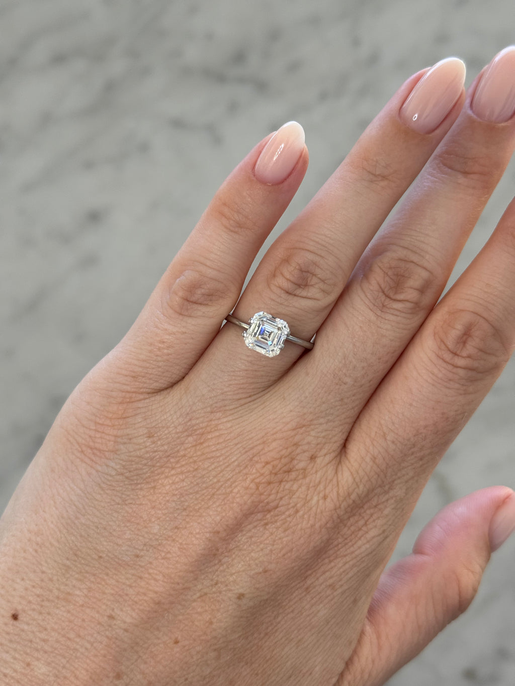 Asscher | 2.50ct F VS1| IGI Certified LG797620376