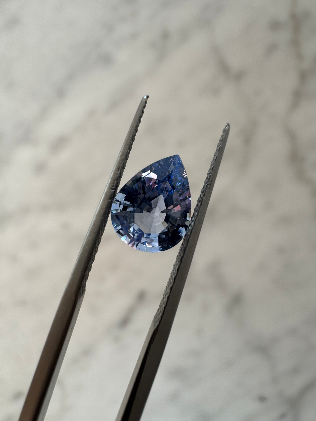 1.88ct Periwinkle Sapphire | 1.29 ratio | Certified