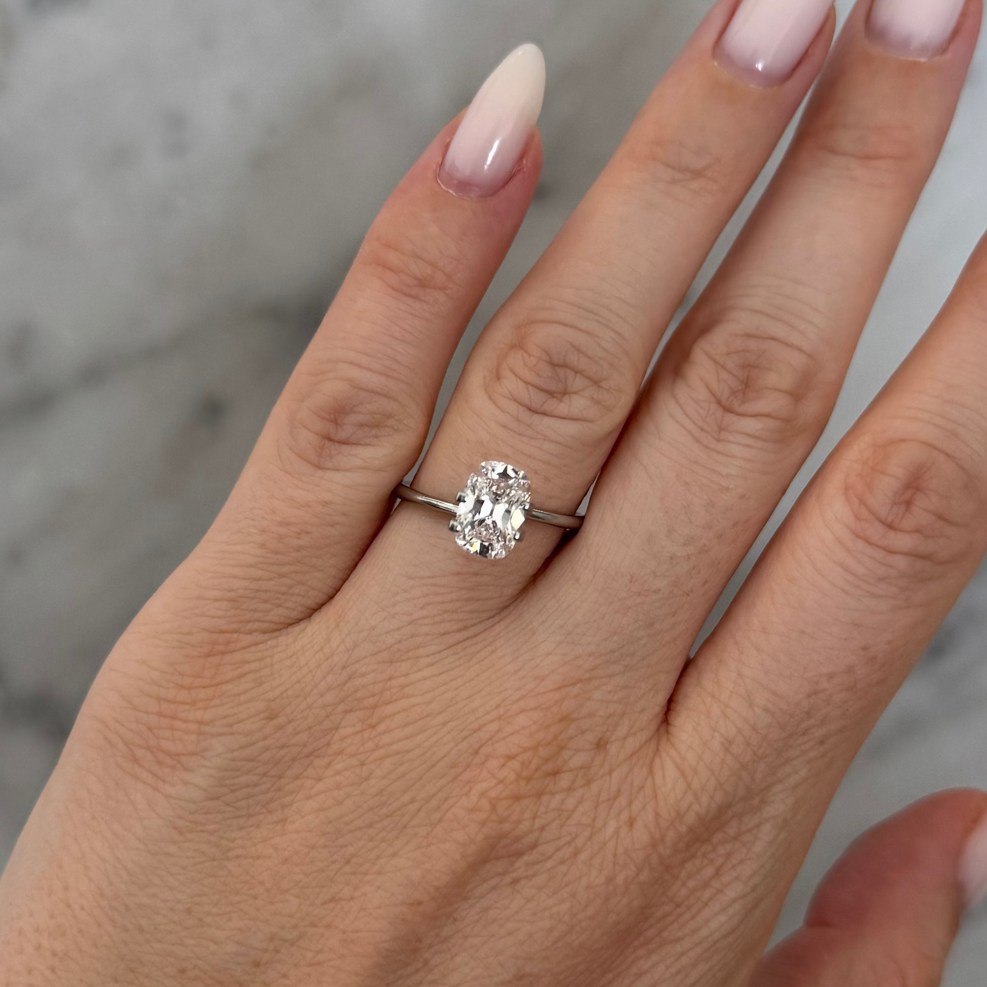 Old Mine Cushion | 2.06ct D VVS2 | 1.43 ratio | IGI Certified 764673693