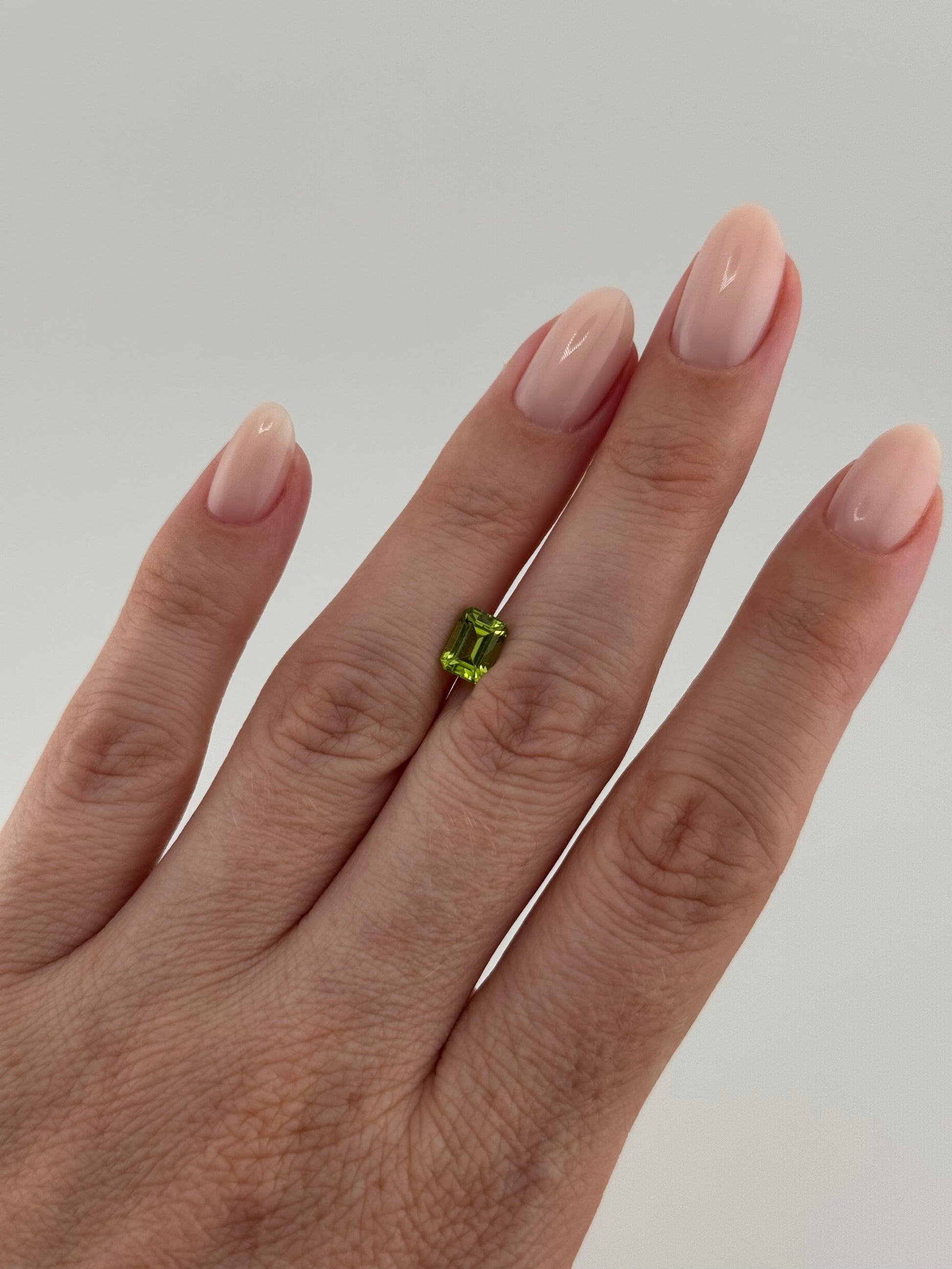 1.43ct Peridot | 1.38 ratio