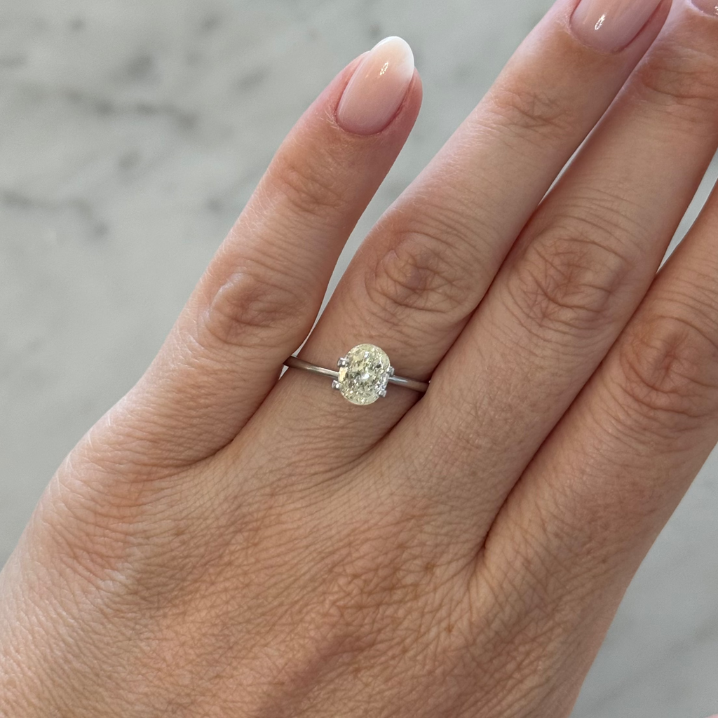 Oval | 1.02ct K I1 | 1.24 ratio | IGI Certified 371988744