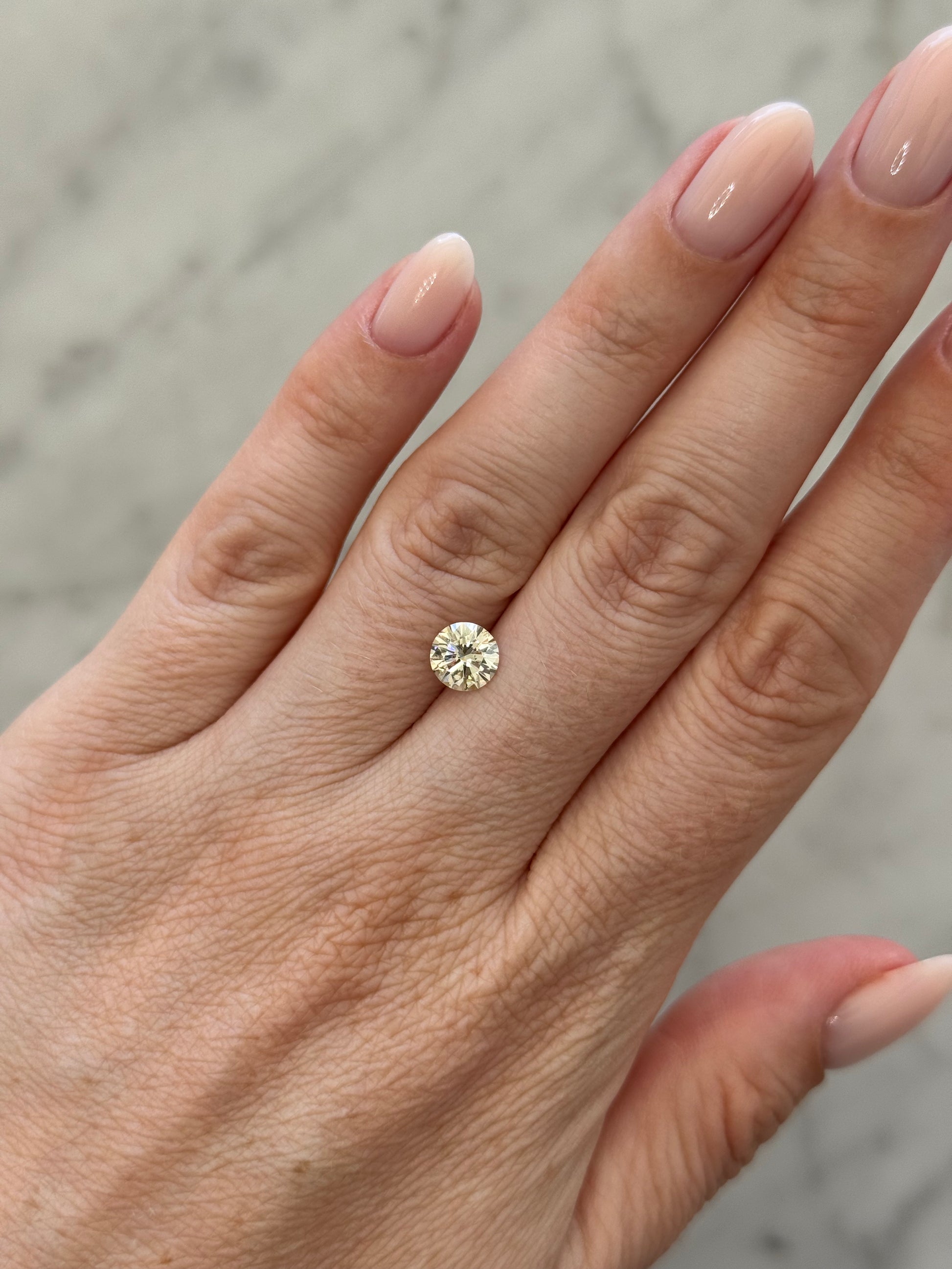 Round | 1.25ct M SI2 | IGI Certified 750557197