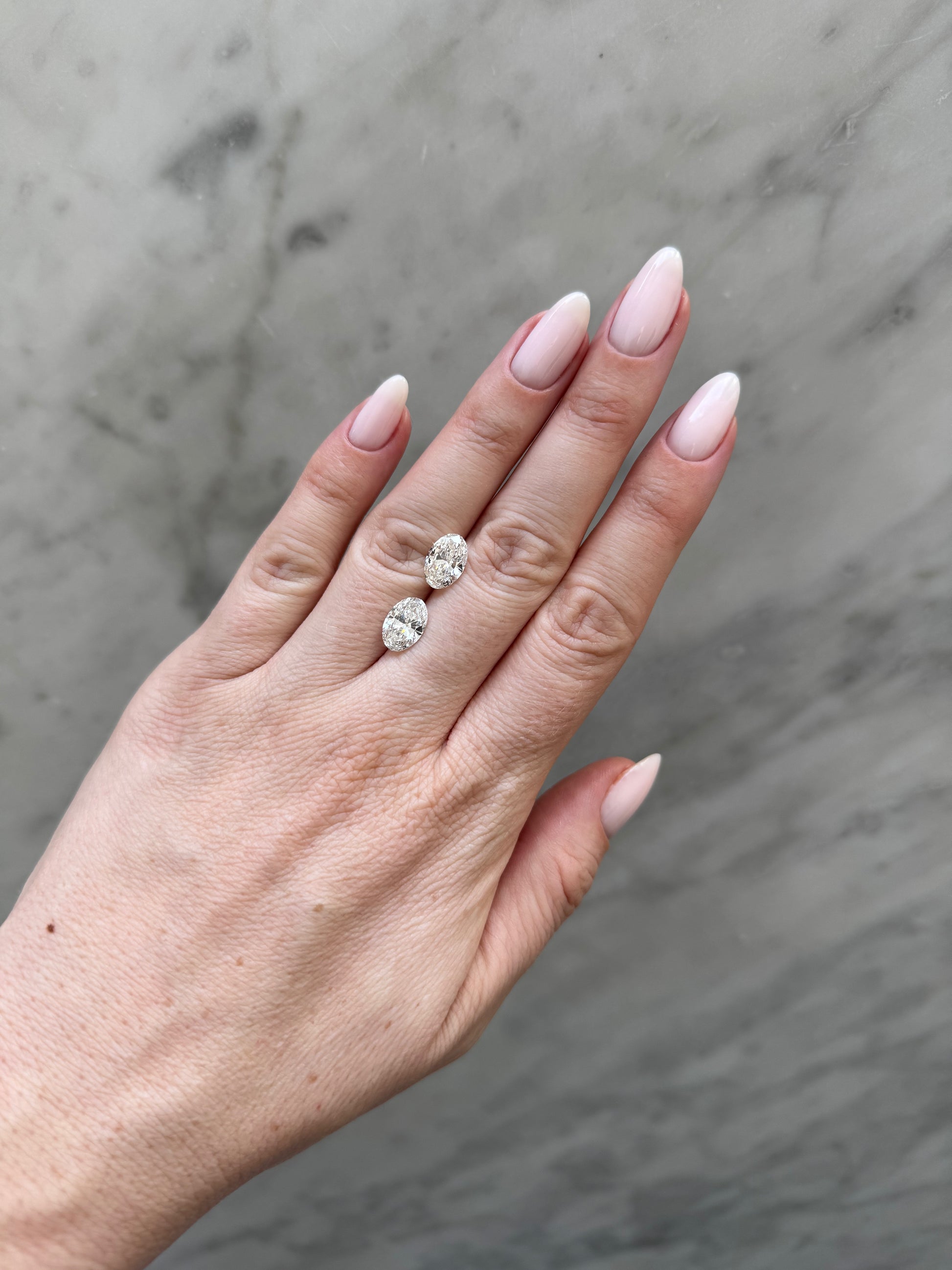 Matched Pair Oval | 4.06ctw F VVS2/VS1 | 1.48 ratio | IGI Certified 756594072, 765614135