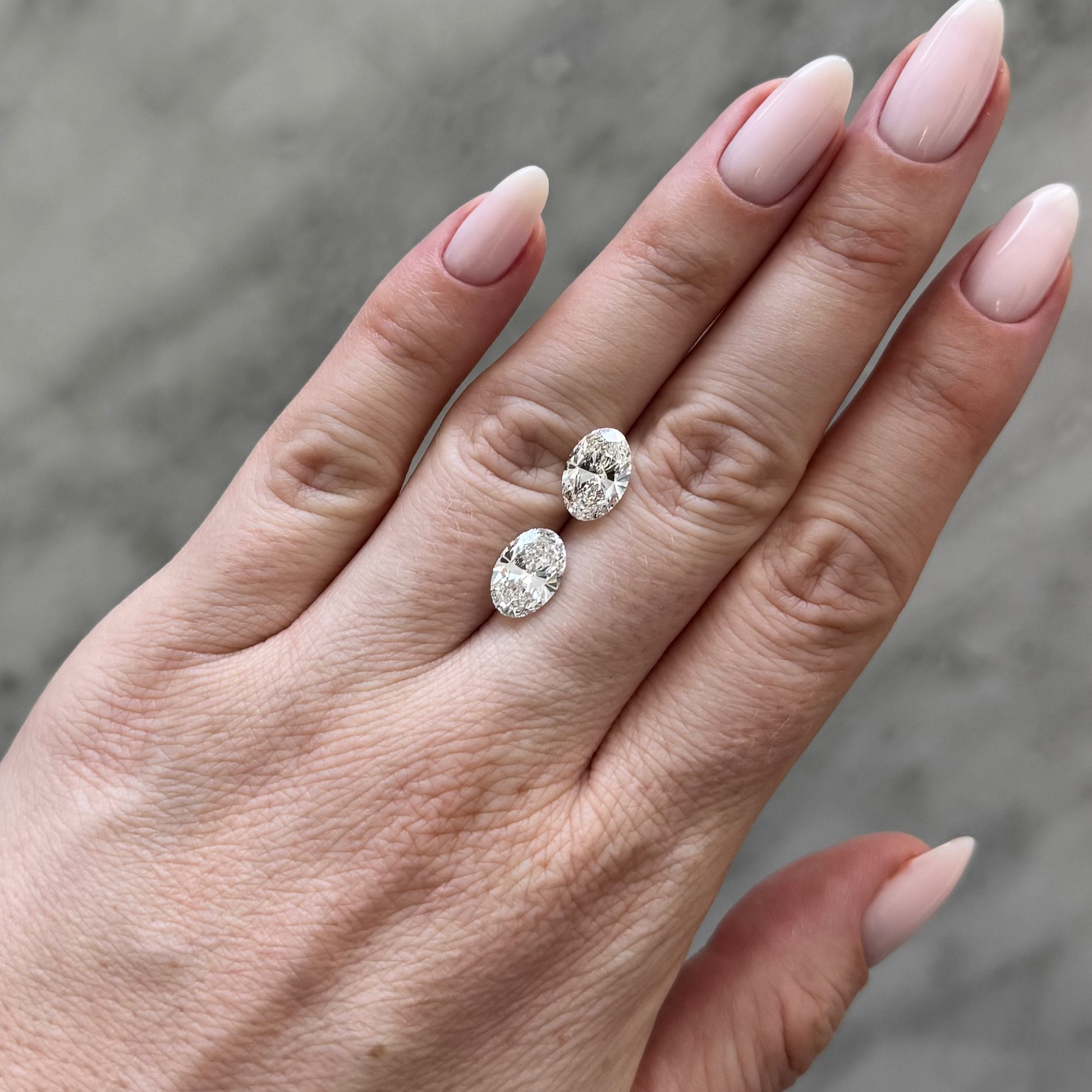 Matched Pair Oval | 4.06ctw F VVS2/VS1 | 1.48 ratio | IGI Certified 756594072, 765614135