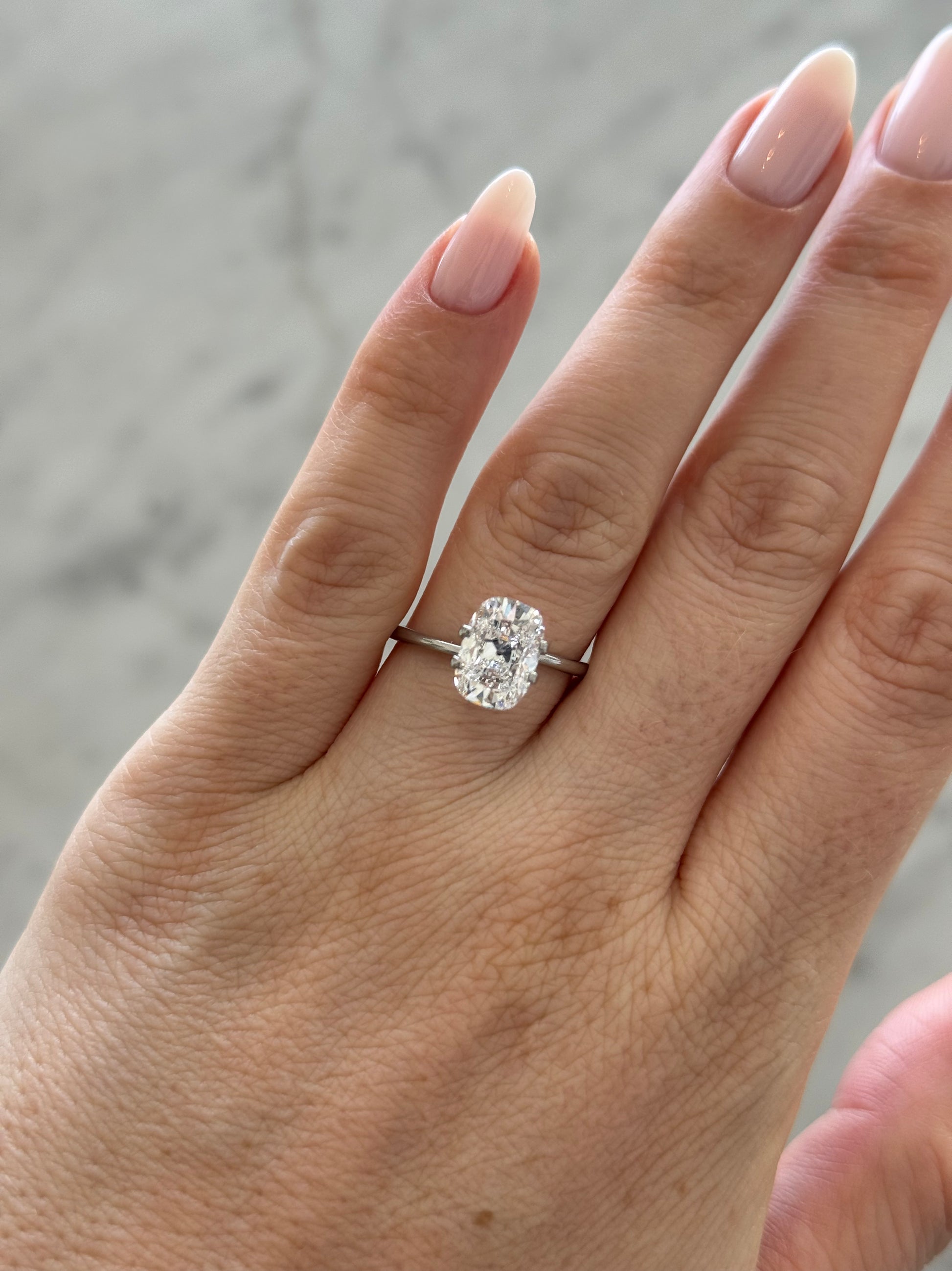 Old Mine Cushion Brilliant | 2.72ct D VVS2 | 1.40 ratio | IGI Certified 760589448