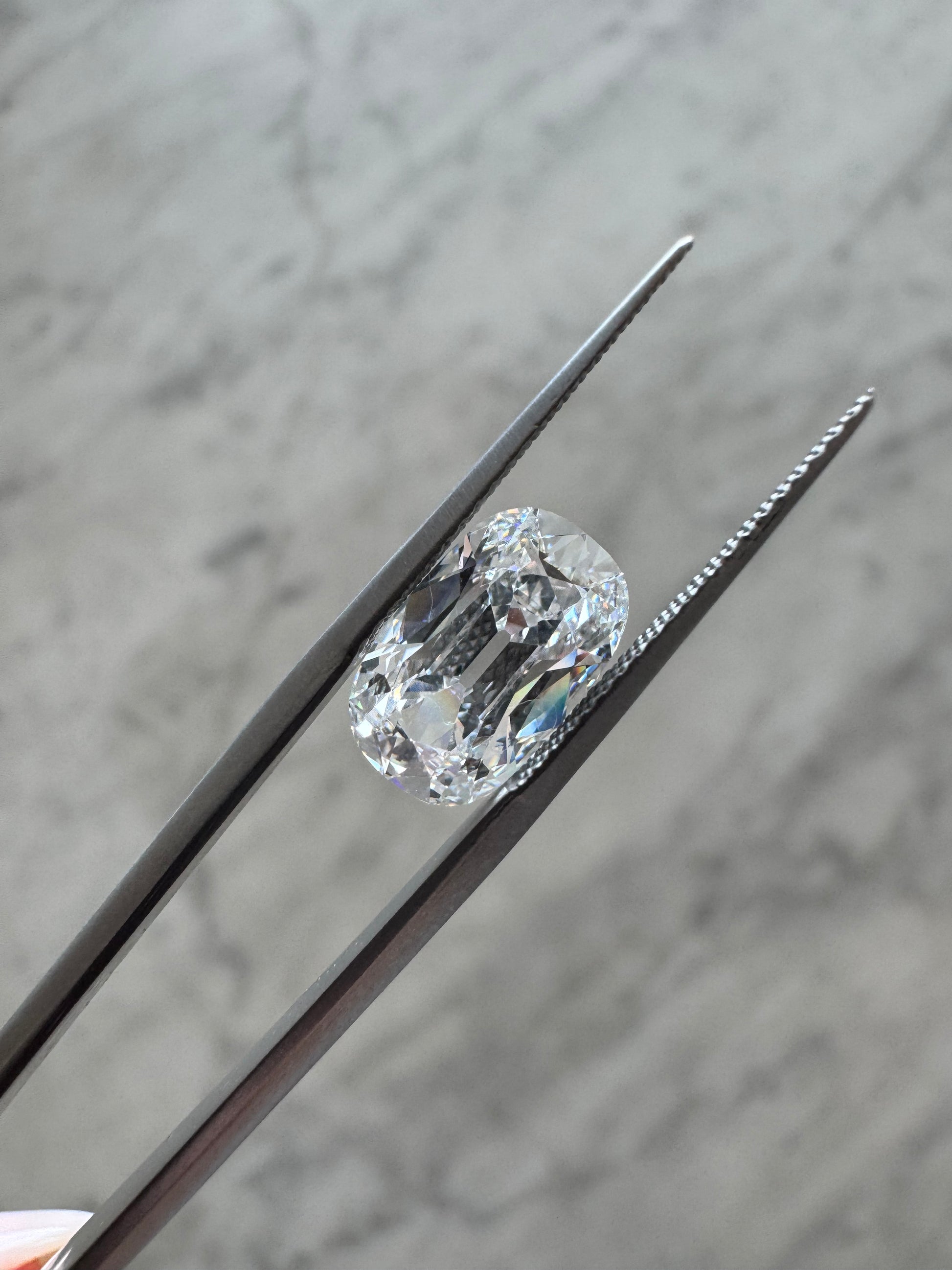 Old Mine Cushion | 3.22ct D VS1 | 1.61 ratio | IGI Certified LG741521846