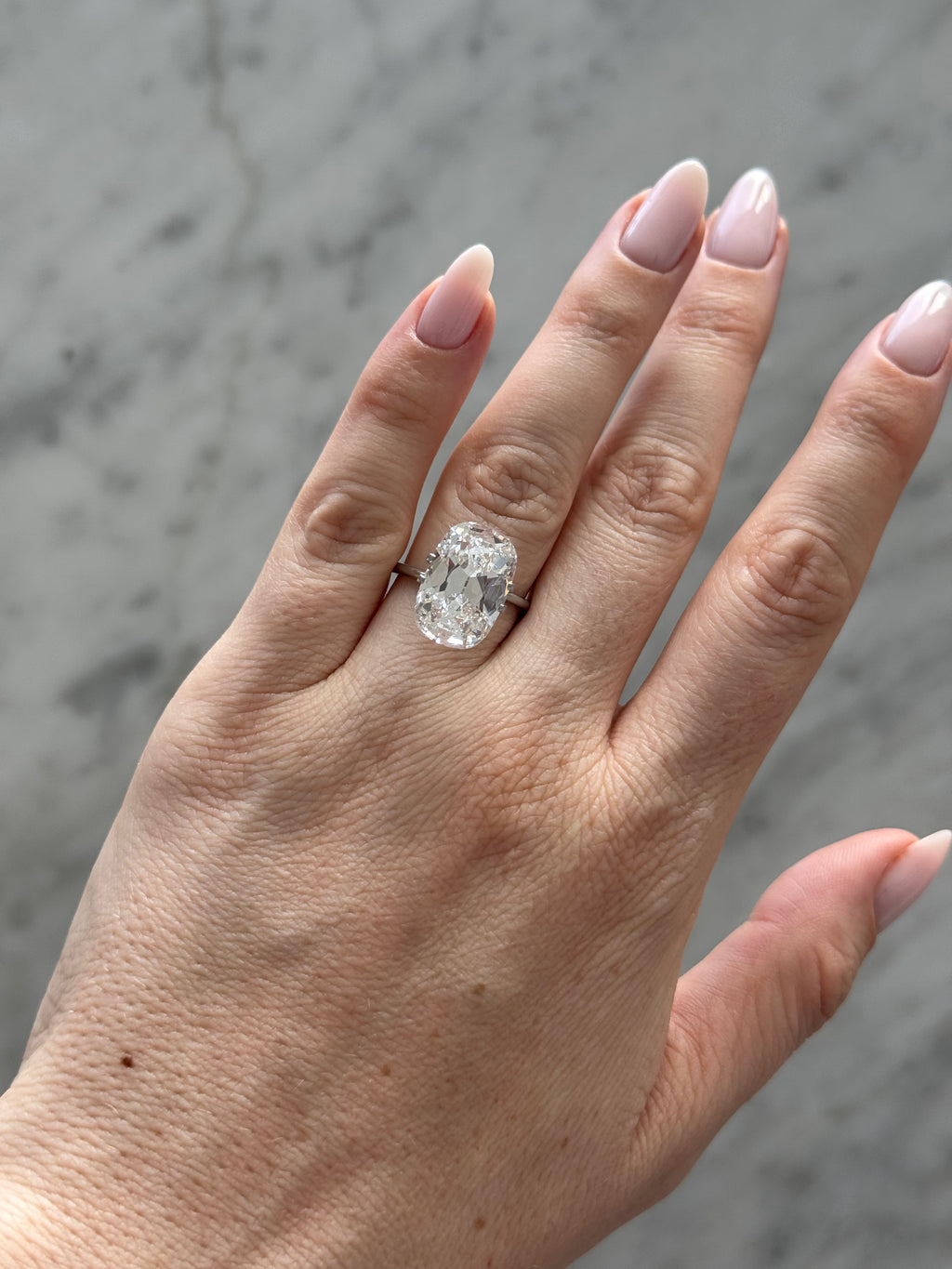 Old Mine Cushion | 9.06ct F VVS2 | 1.49 ratio | IGI Certified LG754506670