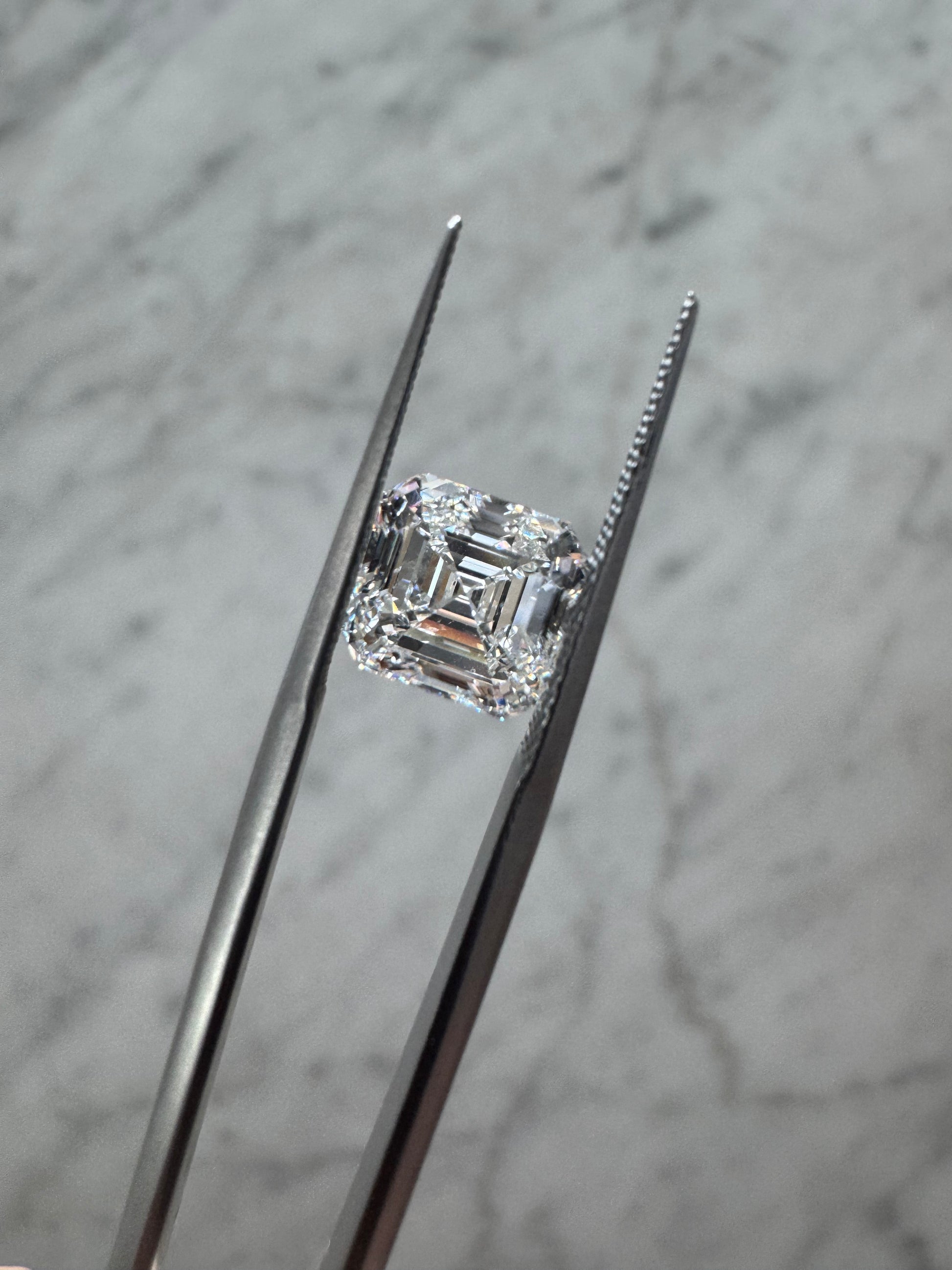 Asscher | 3.06ct D VS2 | IGI Certified LG709527744