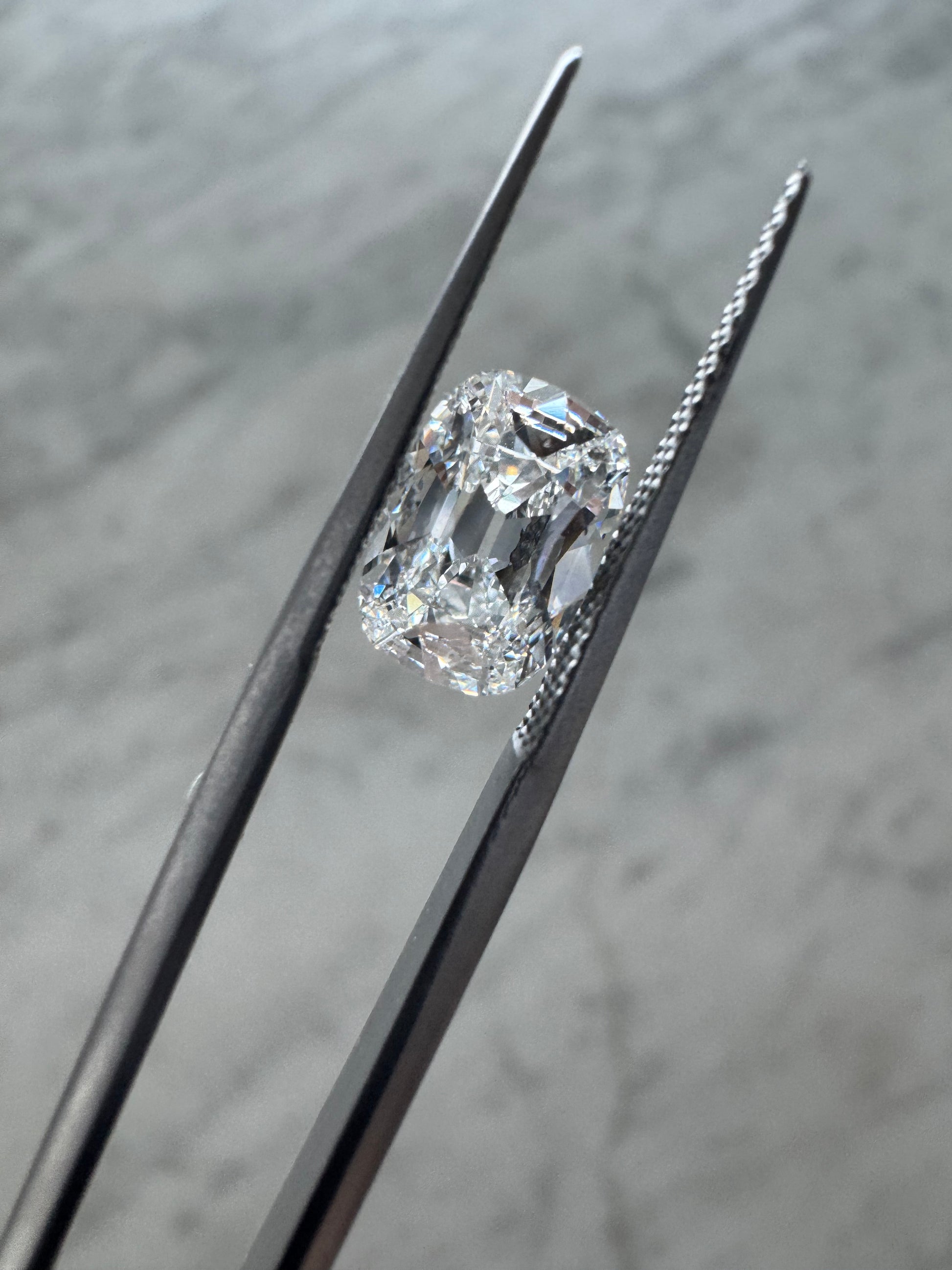 Old Mine Cut | 2.00ct E VVS2 | 1.44 ratio | IGI Certified LG781636759