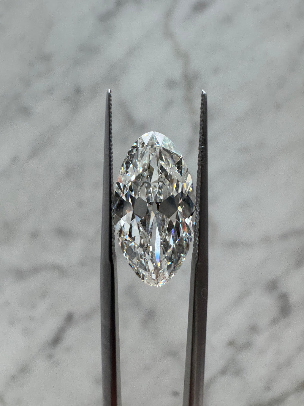 Antique Style Moval | 5.79ct G VVS2 | 1.88 ratio | IGI Certified 707540908