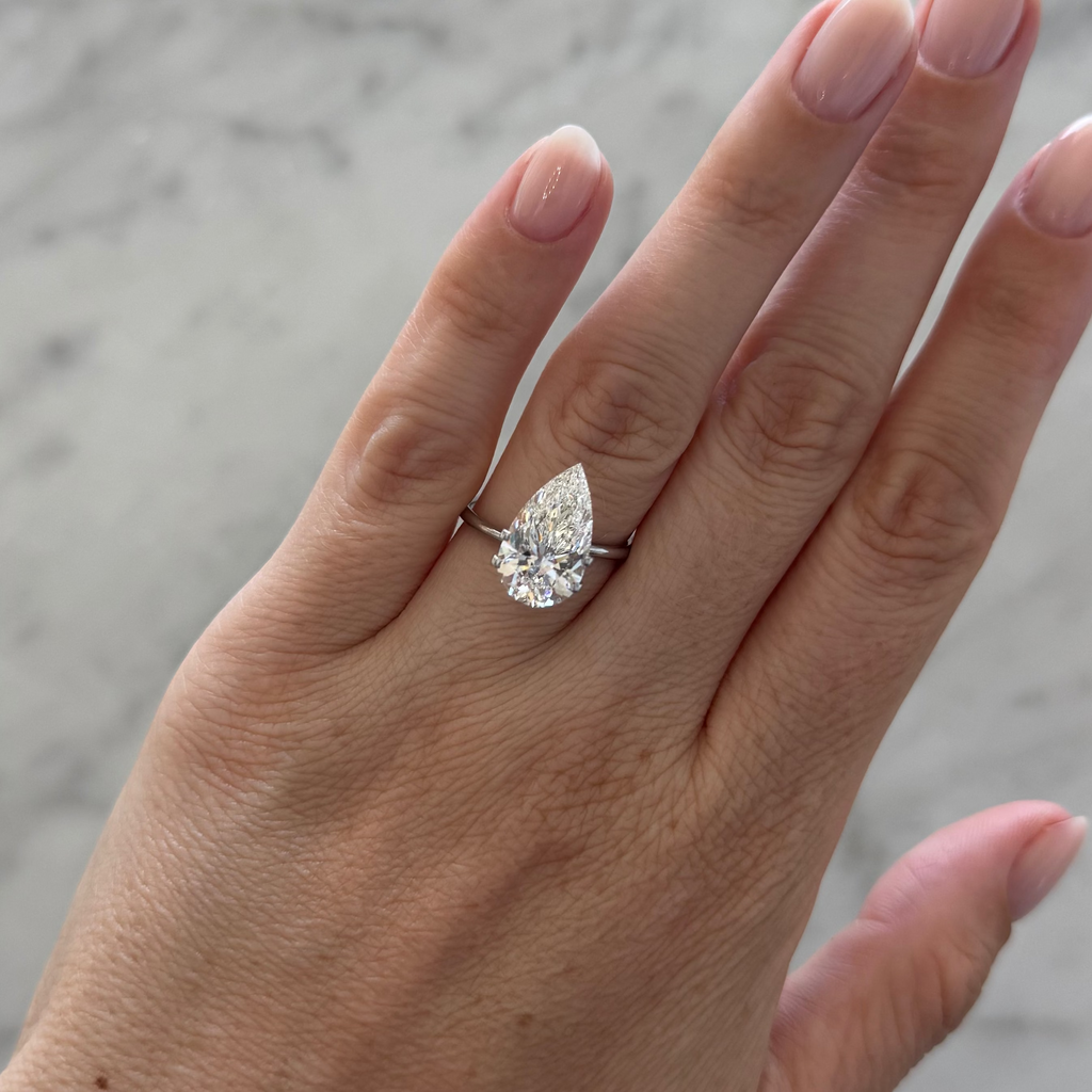 Pear | 4.58ct F VS1 | 1.74 ratio | IGI Certified LG614301068