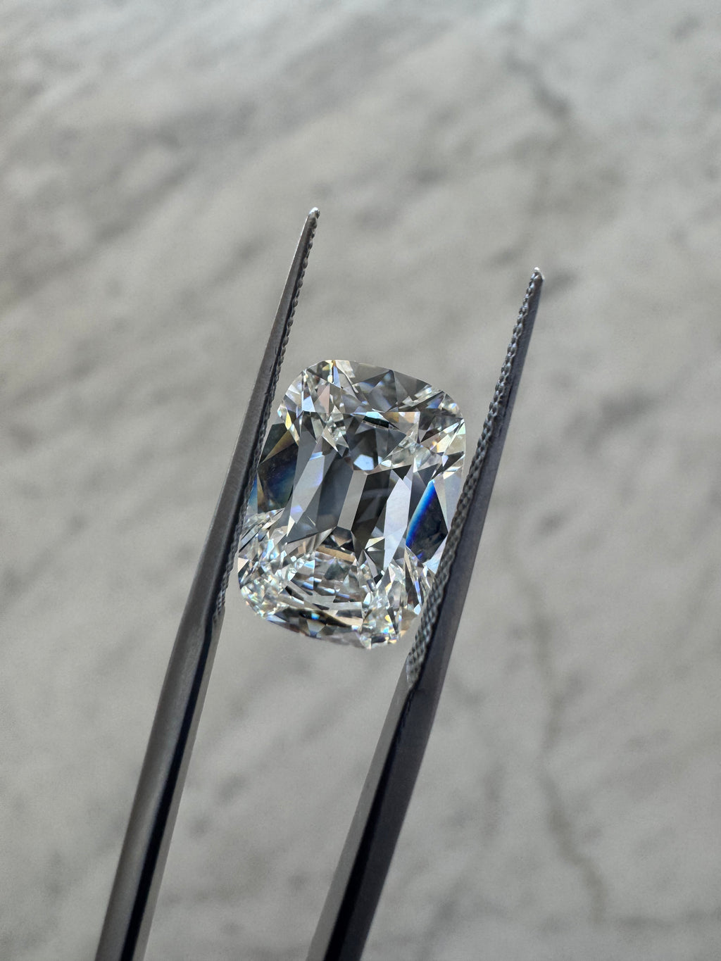 Old Mine Cut | 5.06ct F VS1 | 1.39 ratio | IGI Certified LG764673857