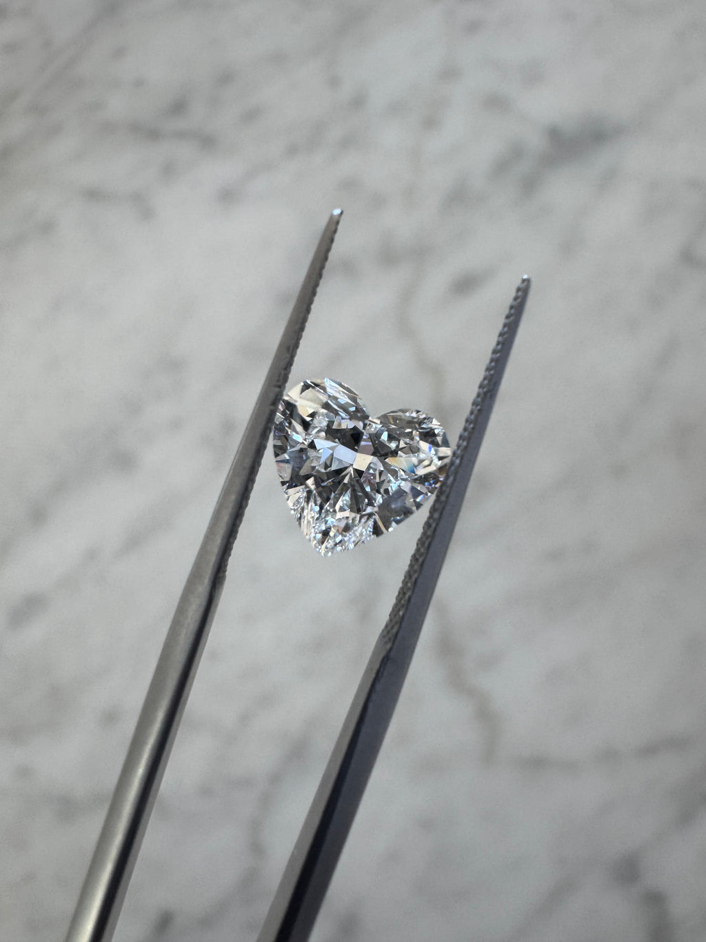 Heart | 2.02ct VS1 D | 1.06 ratio | IGI Certified 782691135