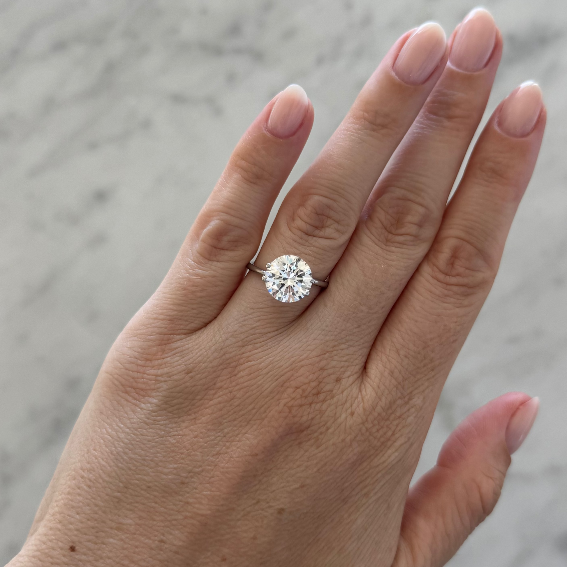Round Brilliant | 4.01ct E VS1 | IGI Certified LG705526312