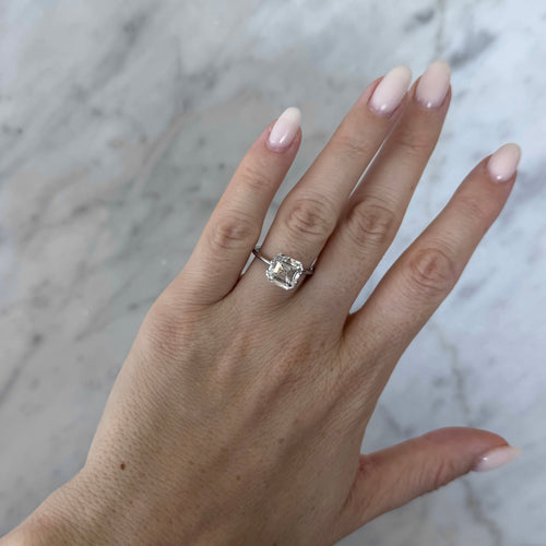 Asscher | 4.02ct F VS1 | IGI Certified 689544564