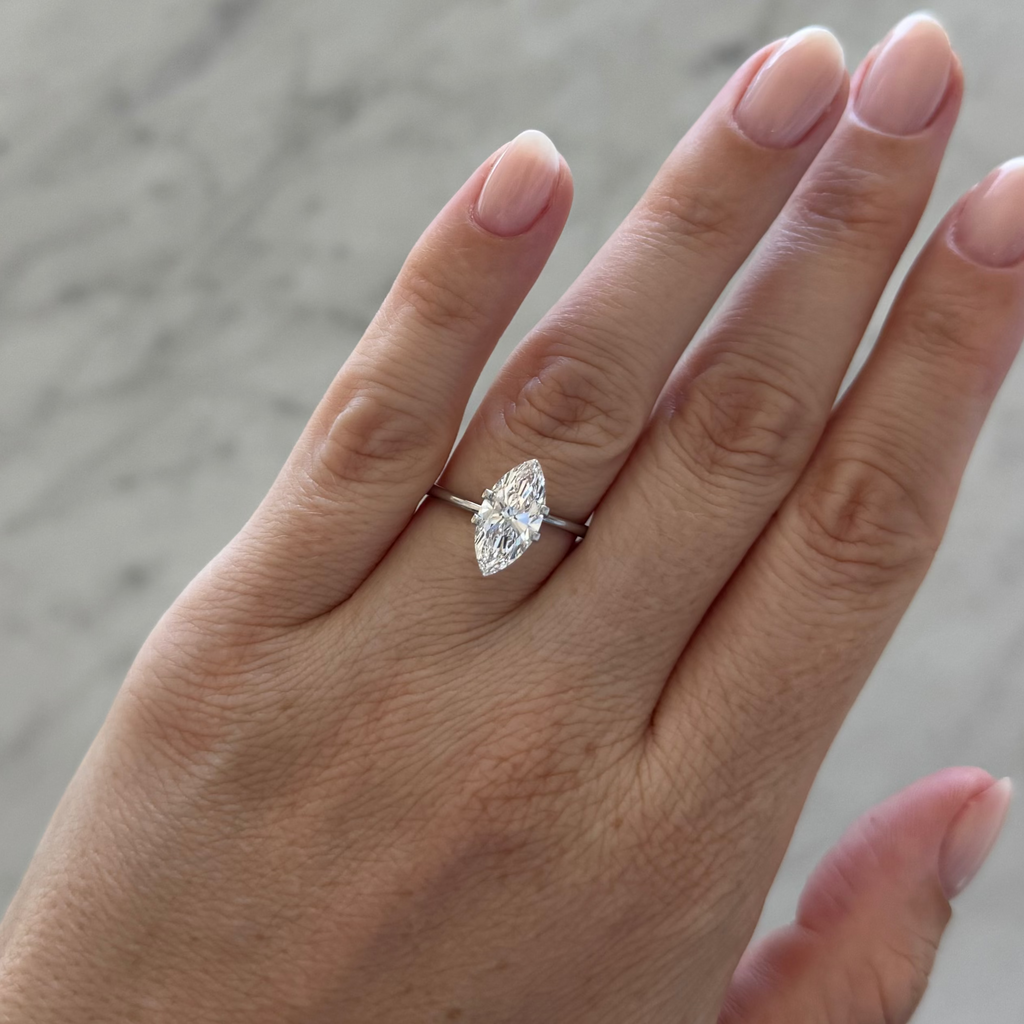 Marquise | 2.10ct VVS2 E | 2.06 ratio | IGI Certified LG752516795