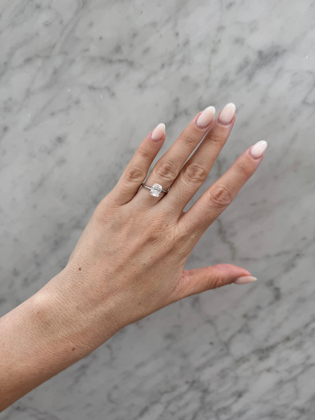 Cushion | 2.01ct E VS1 | 1.25 ratio | IGI Certified 635401820