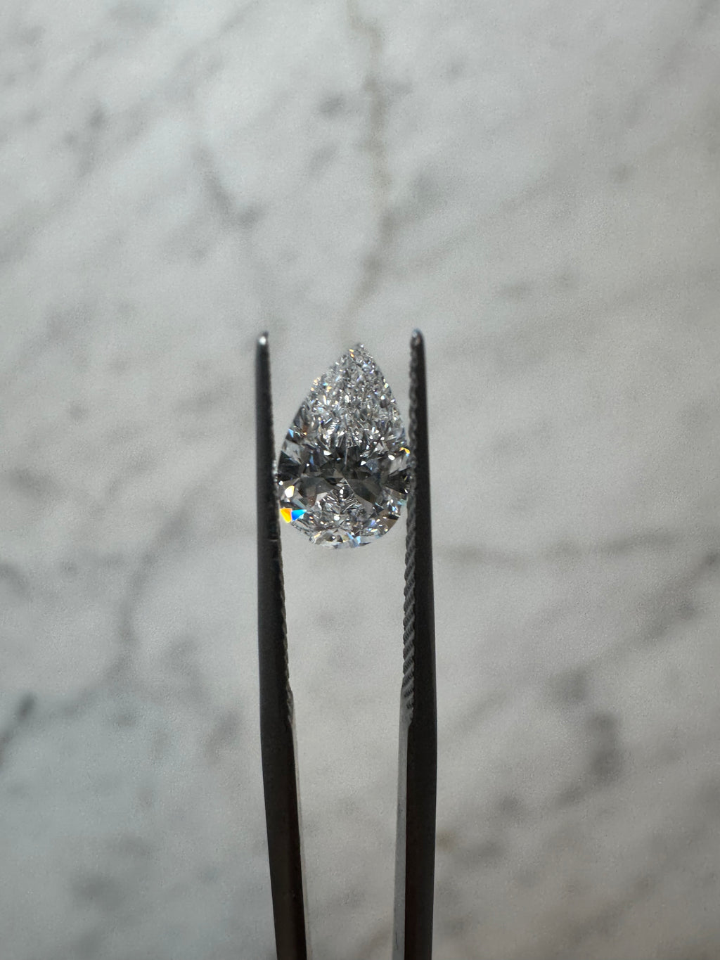 Pear | 1.01ct D VS1 | 1.57 ratio | IGI Certified 625435996