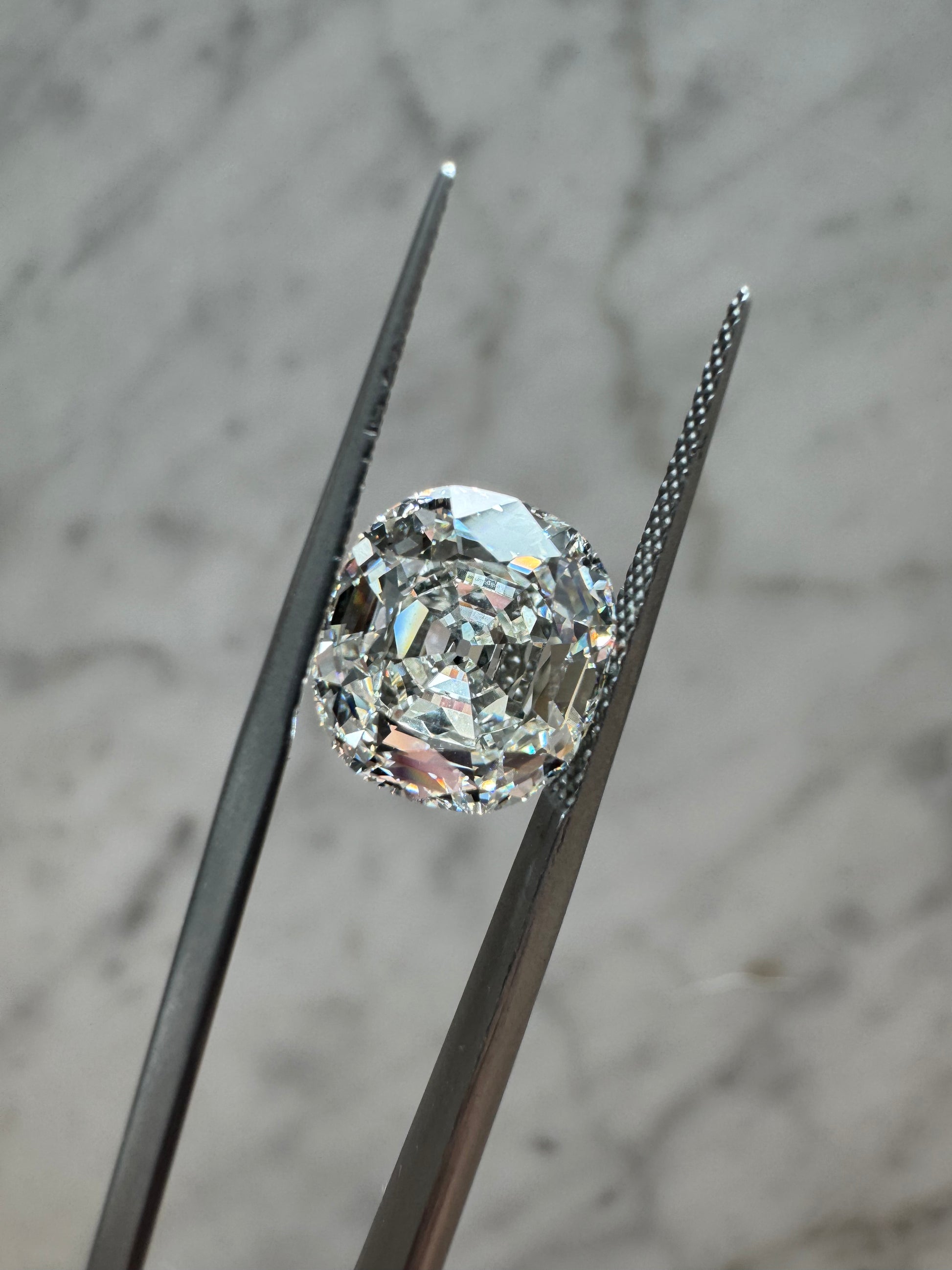 Old Mine Step Cut Hybrid | 5.11ct G VVS2 | 1.11 ratio | IGI Certified 775628960