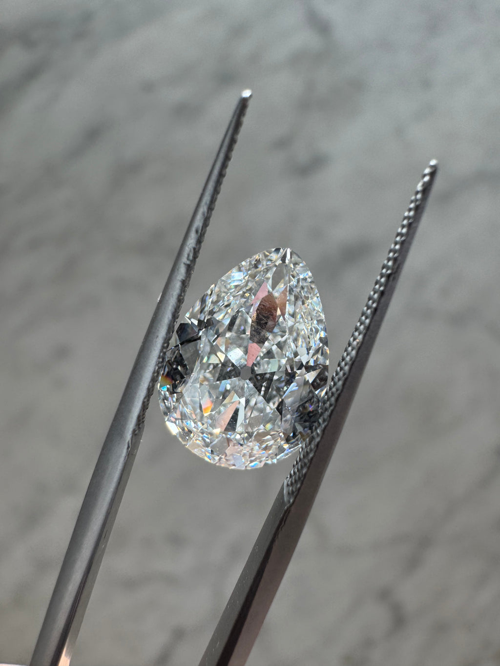 Antique Cut Pear | 3.07ct E VVS2 | 1.39 ratio | IGI Certified 747571808