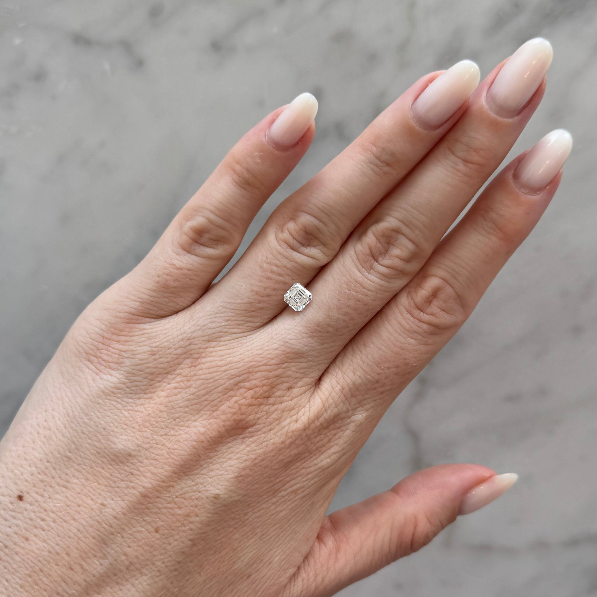 Asscher | 1.01ct F VS2 | IGI Certified 732533824