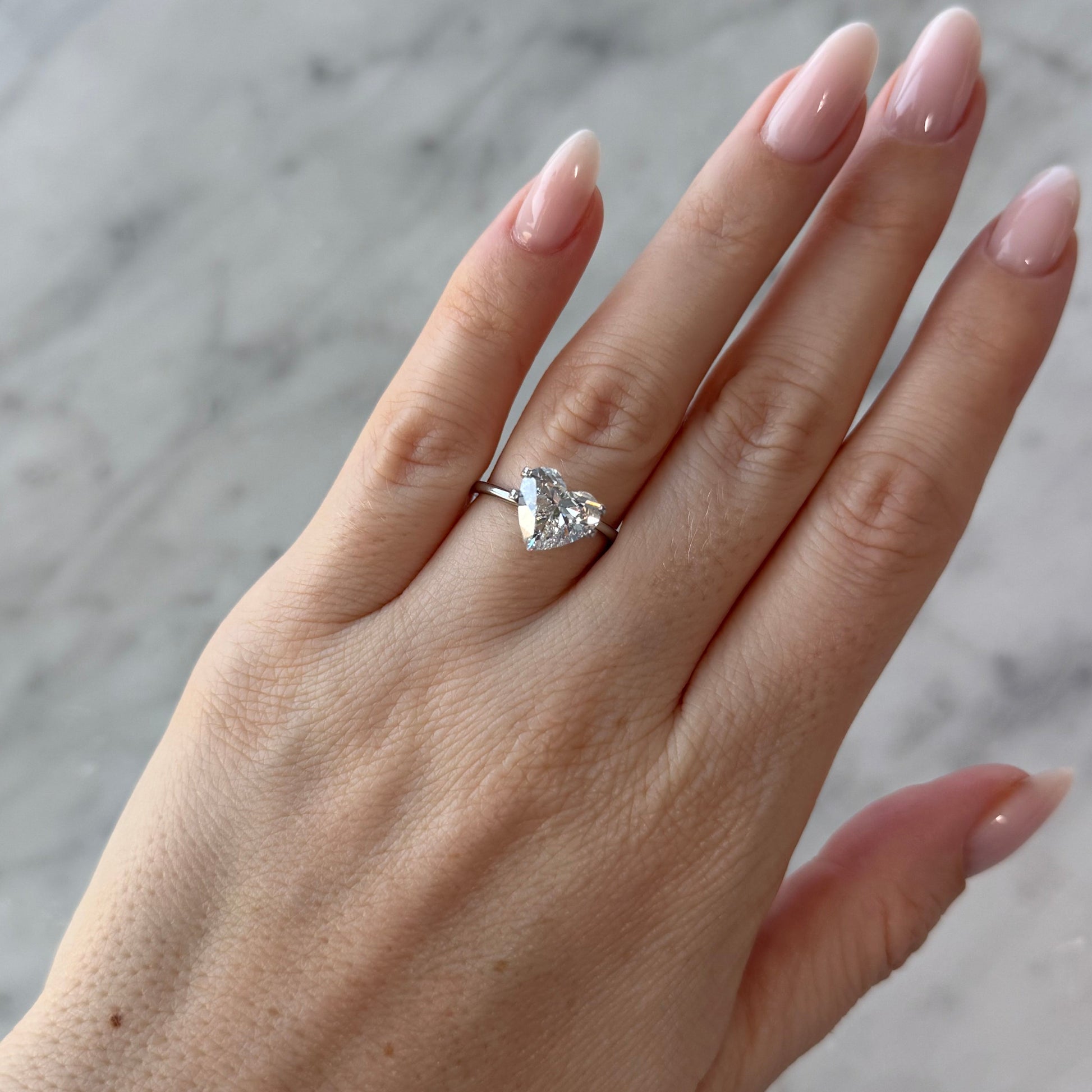 Heart | 3.16ct E VS1 | 1.05 ratio | IGI Certified 642490707 | HT316