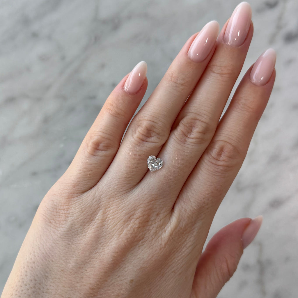 Heart | 1.33ct E VVS2 | 1.06 ratio | IGI Certified LG712577544 | HT133