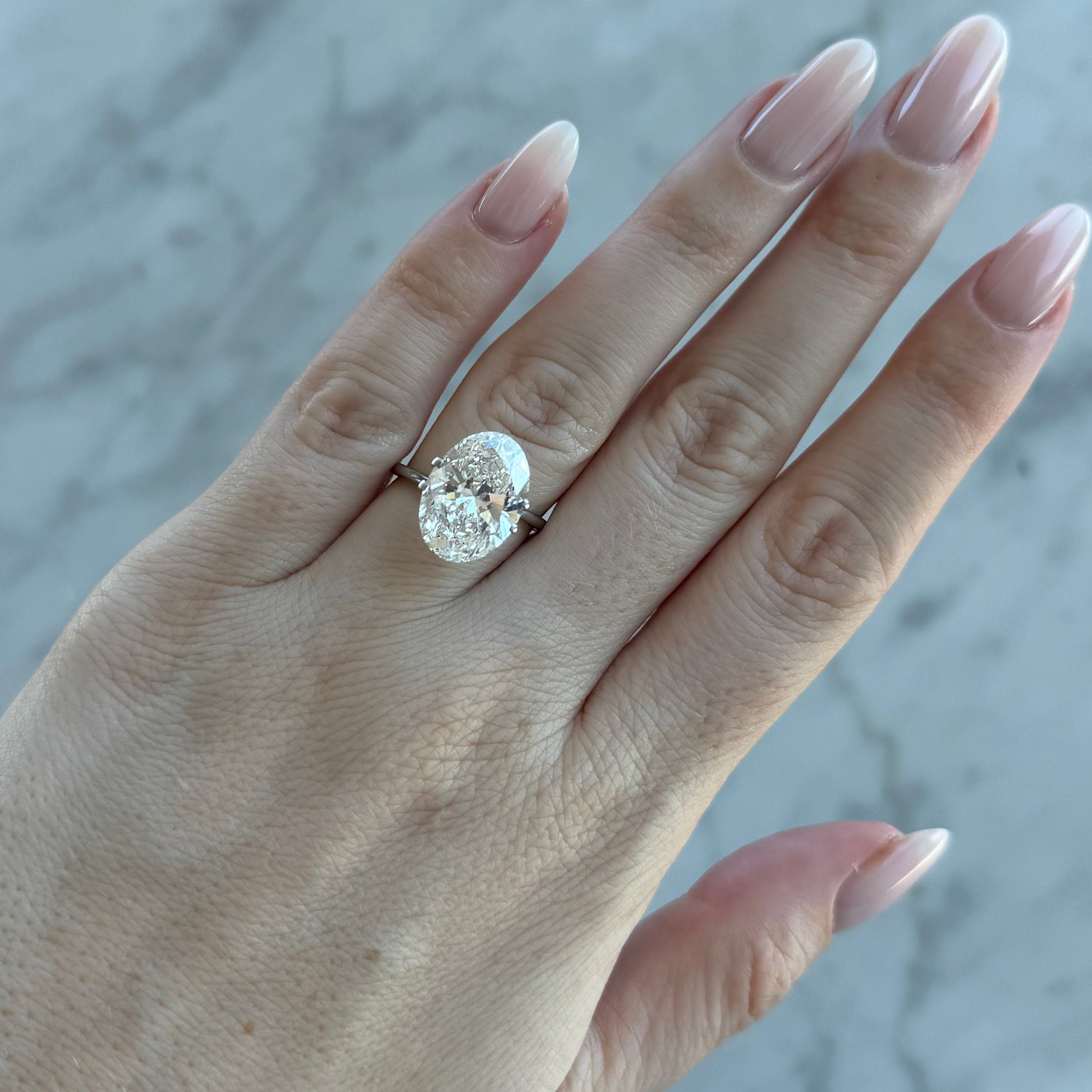 Oval | 7.05ct D VS1 | 1.39 ratio | IGI Certified LG700587811 | OV705